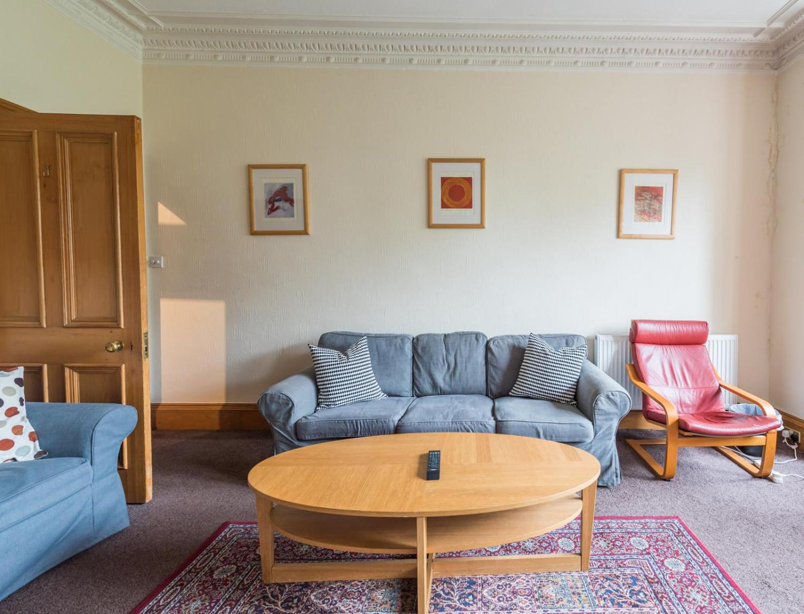 3 bed overlooking meadows park view 4