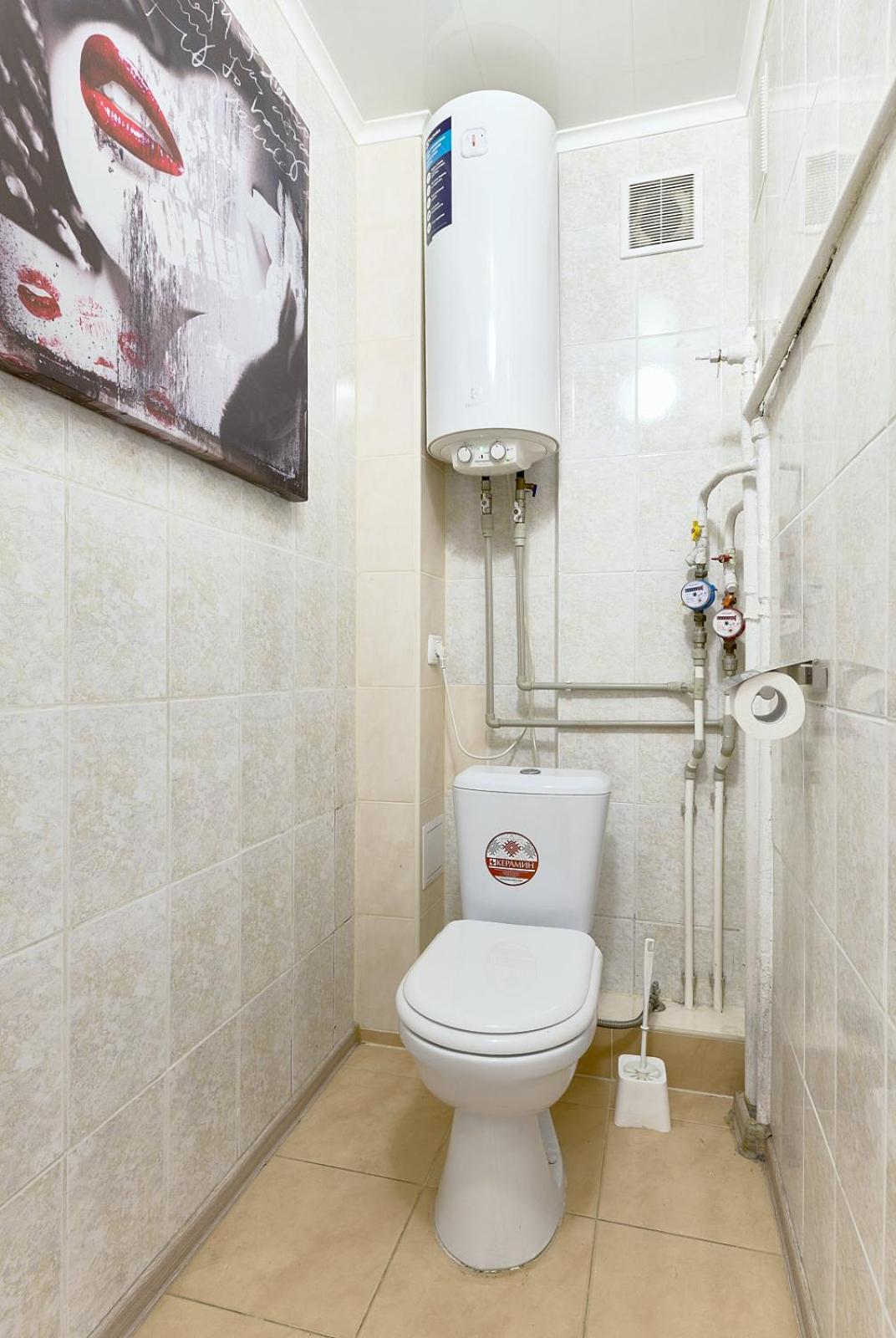 L3-82 Main Street - Modern New Three 3 Separate 3 Bedrooms 100 m2 - Central Location, Metro Palace of Sports - Gulliver Mall, Arena City
