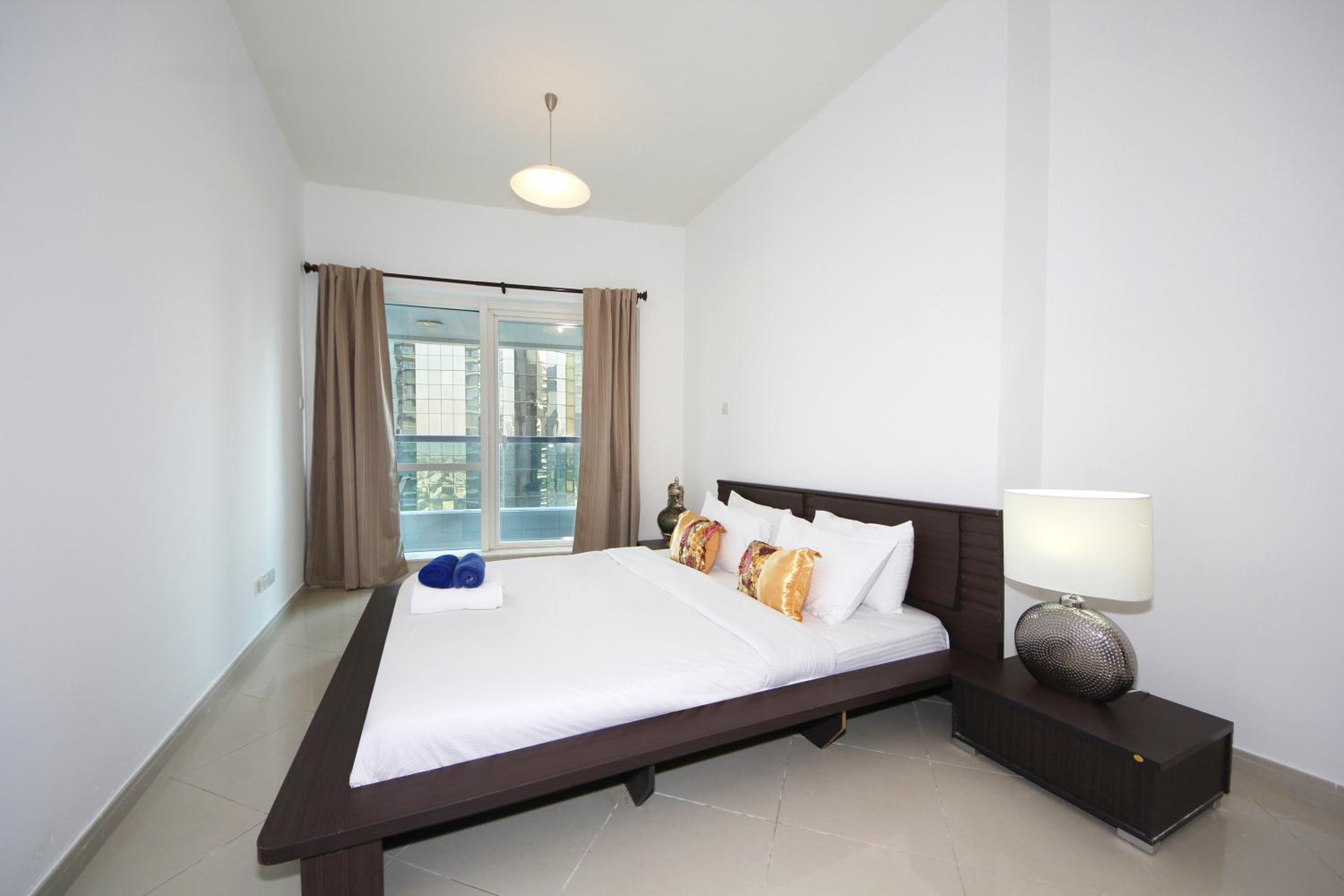 New Arabian Concorde Tower Jumeirah Lake Towers JLT
