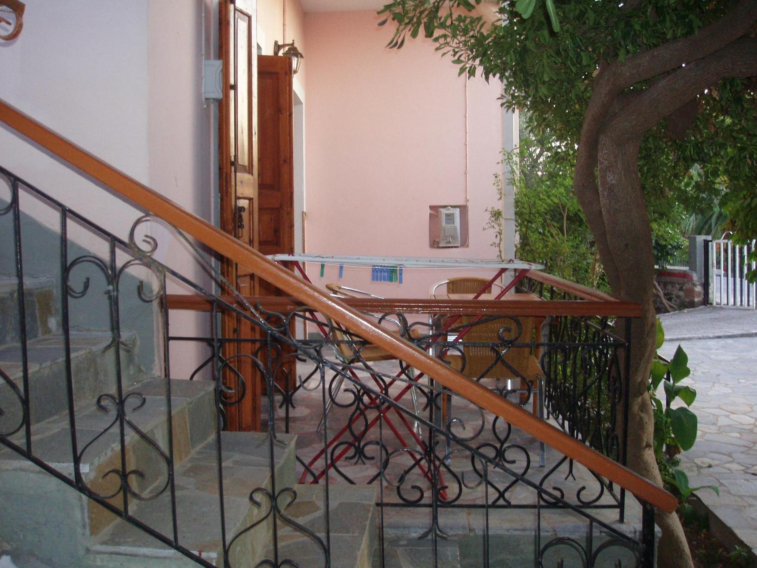 Eleni Studios & Apartments view 4