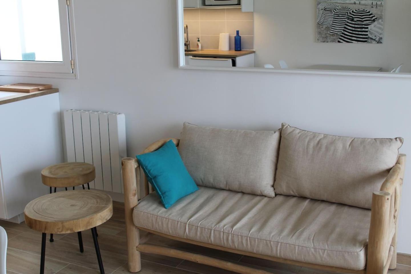 RESIDENCE ARTHA VUE MER view 4