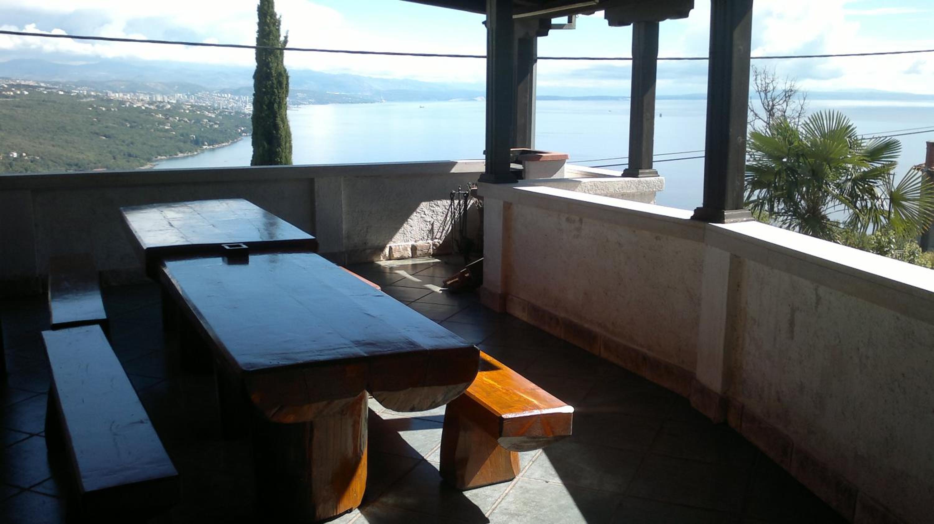 Hotel Apartments Opatija Sea View - Image 1