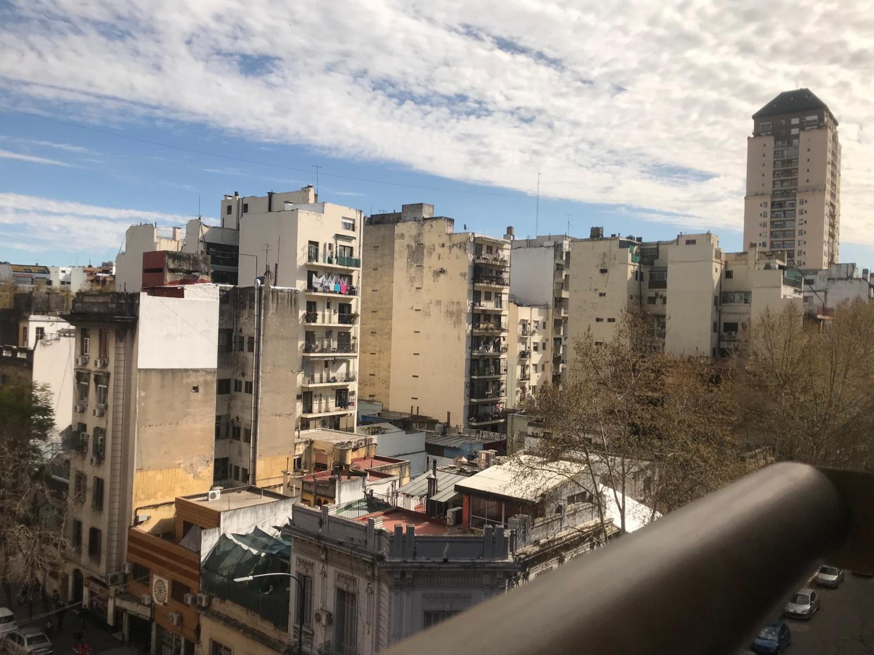 Apartamento Bulnes y Calle Corrientes