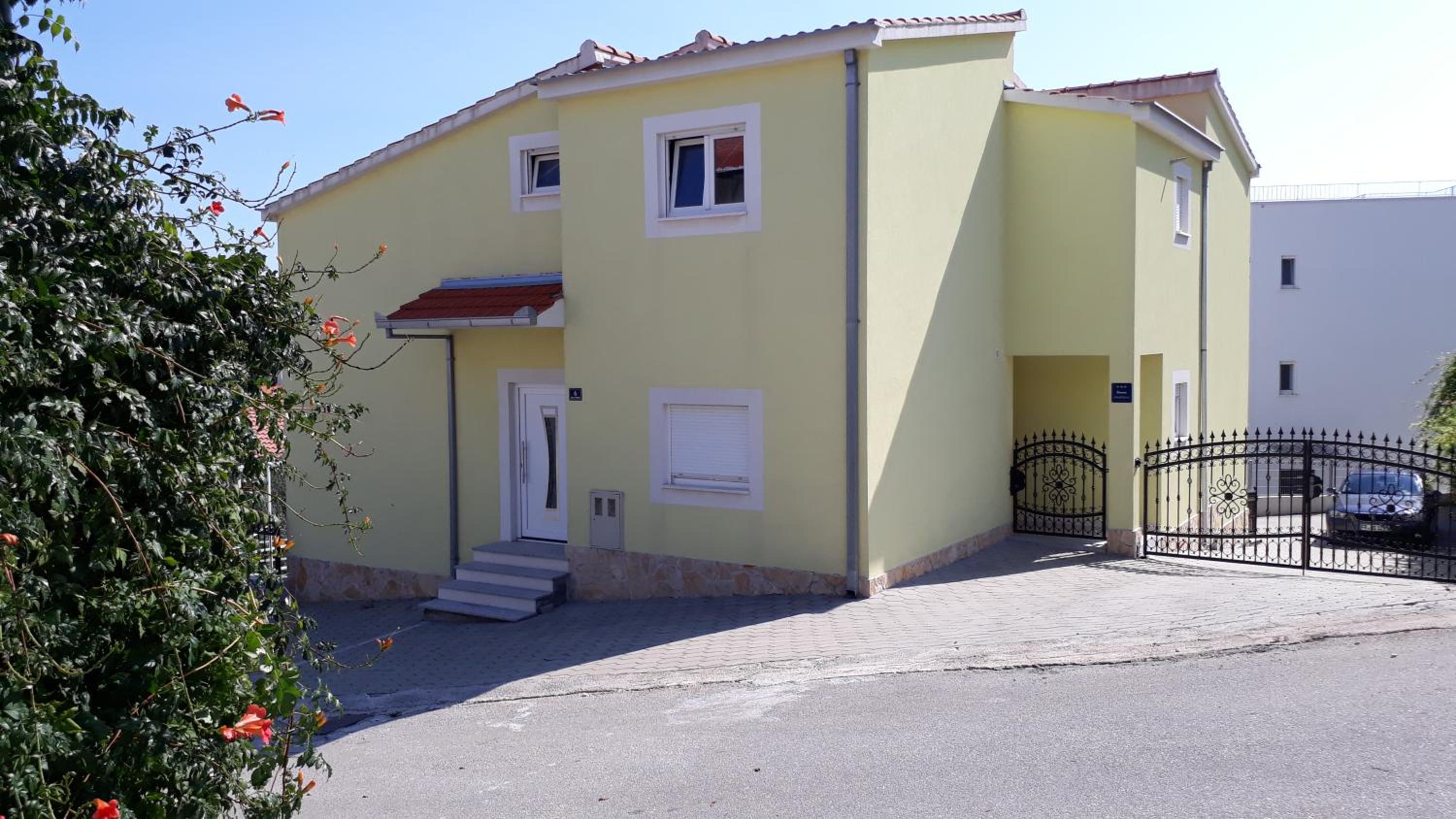 Villa Wiki view 2
