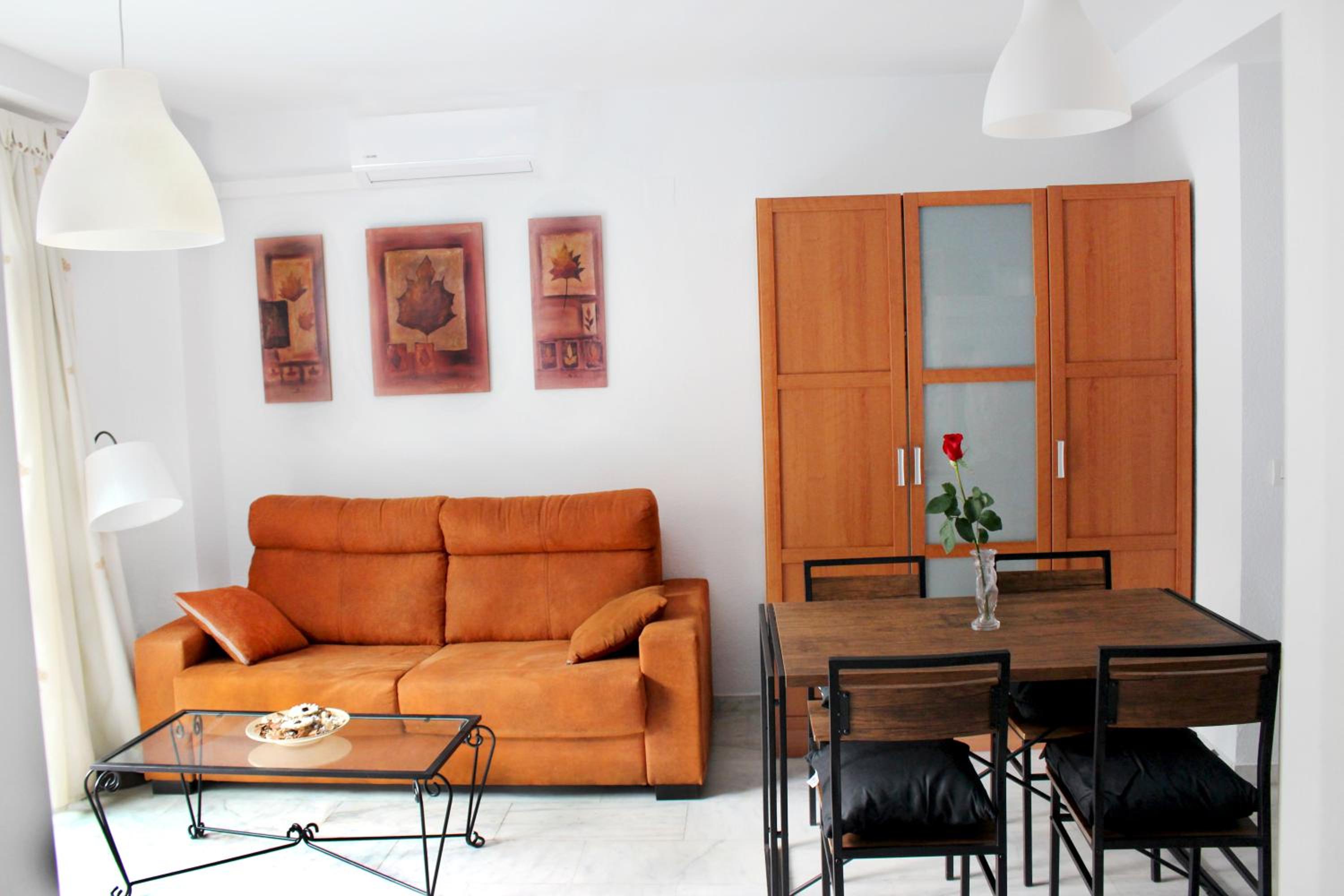 Apartment in Torremolinos Center photo 1