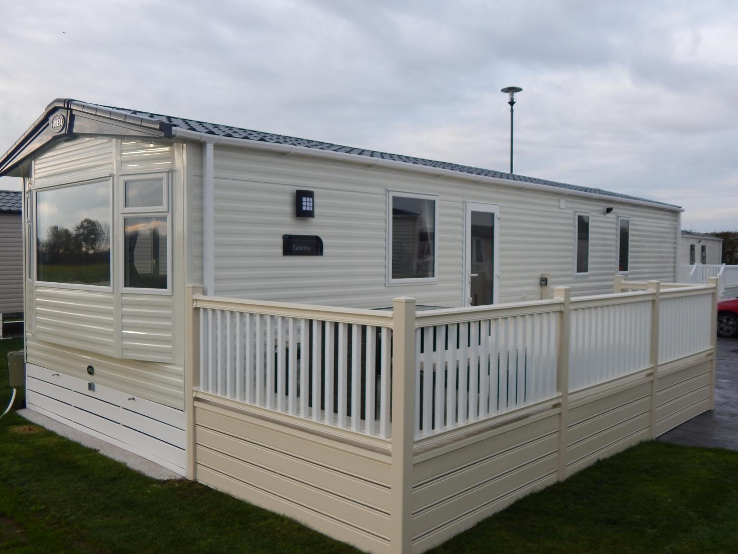 Flamingo Land - Cedar Wood CW09 view 5