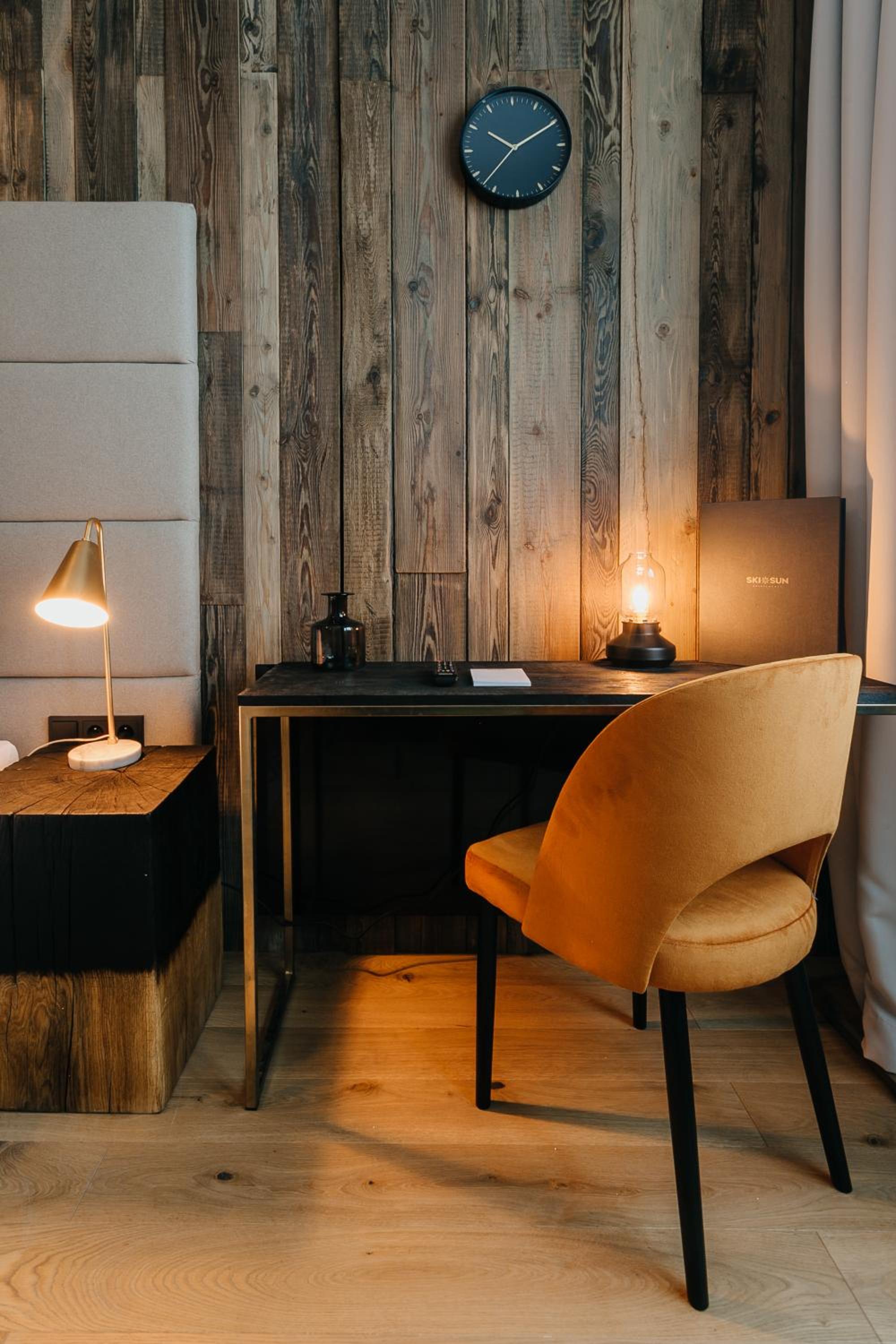hotel reception