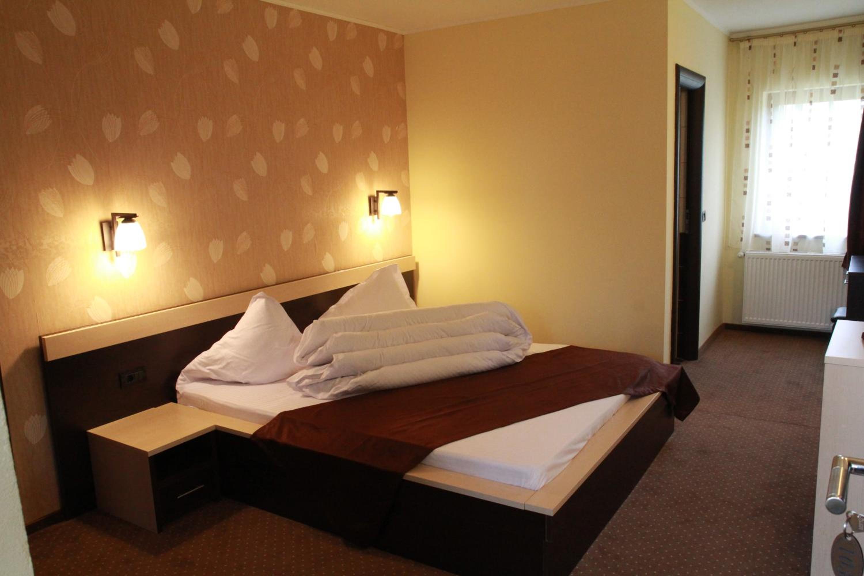 Photo 51