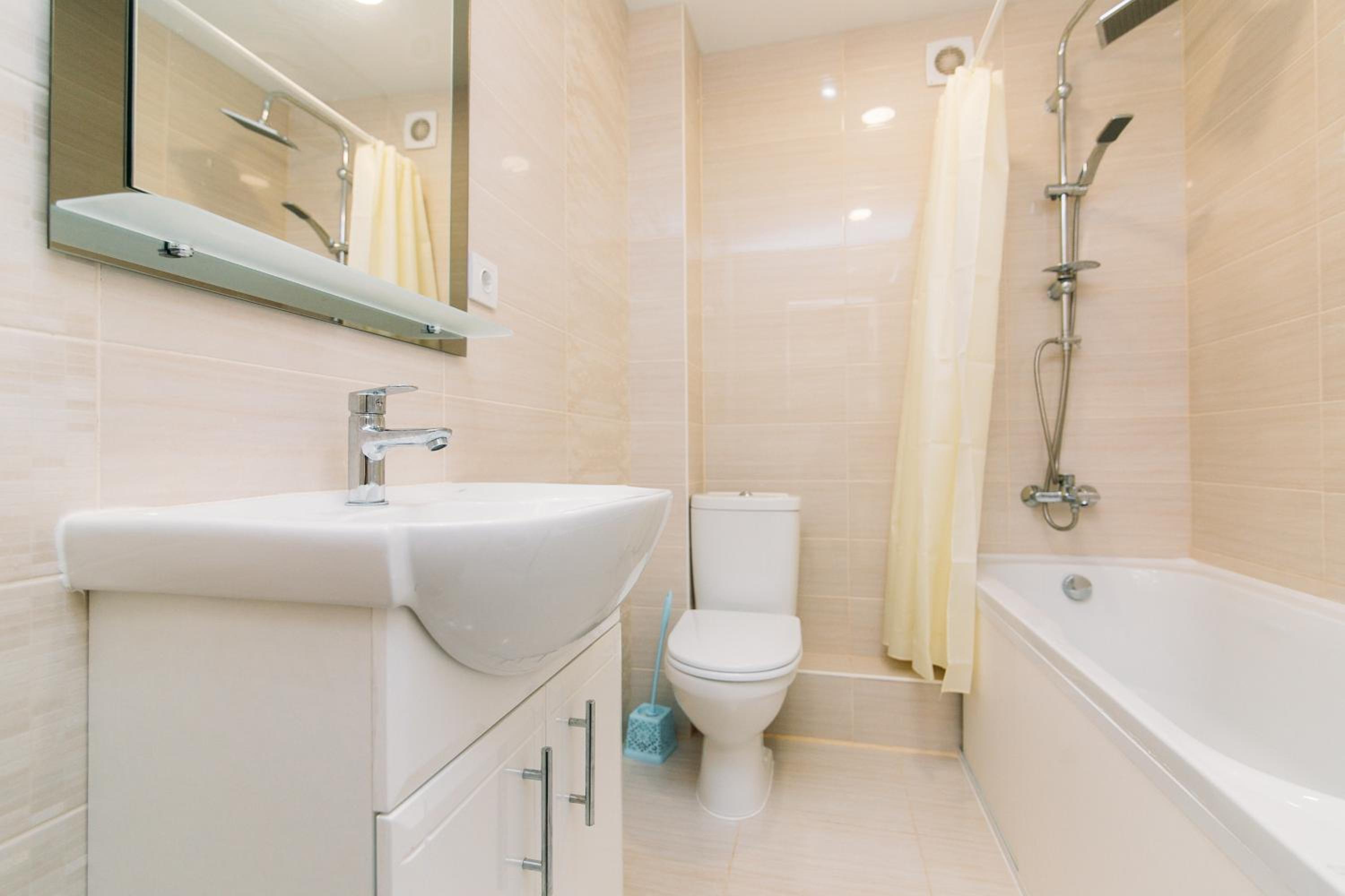 Luxury Apartment near Manufaktura on Kharkovskaya