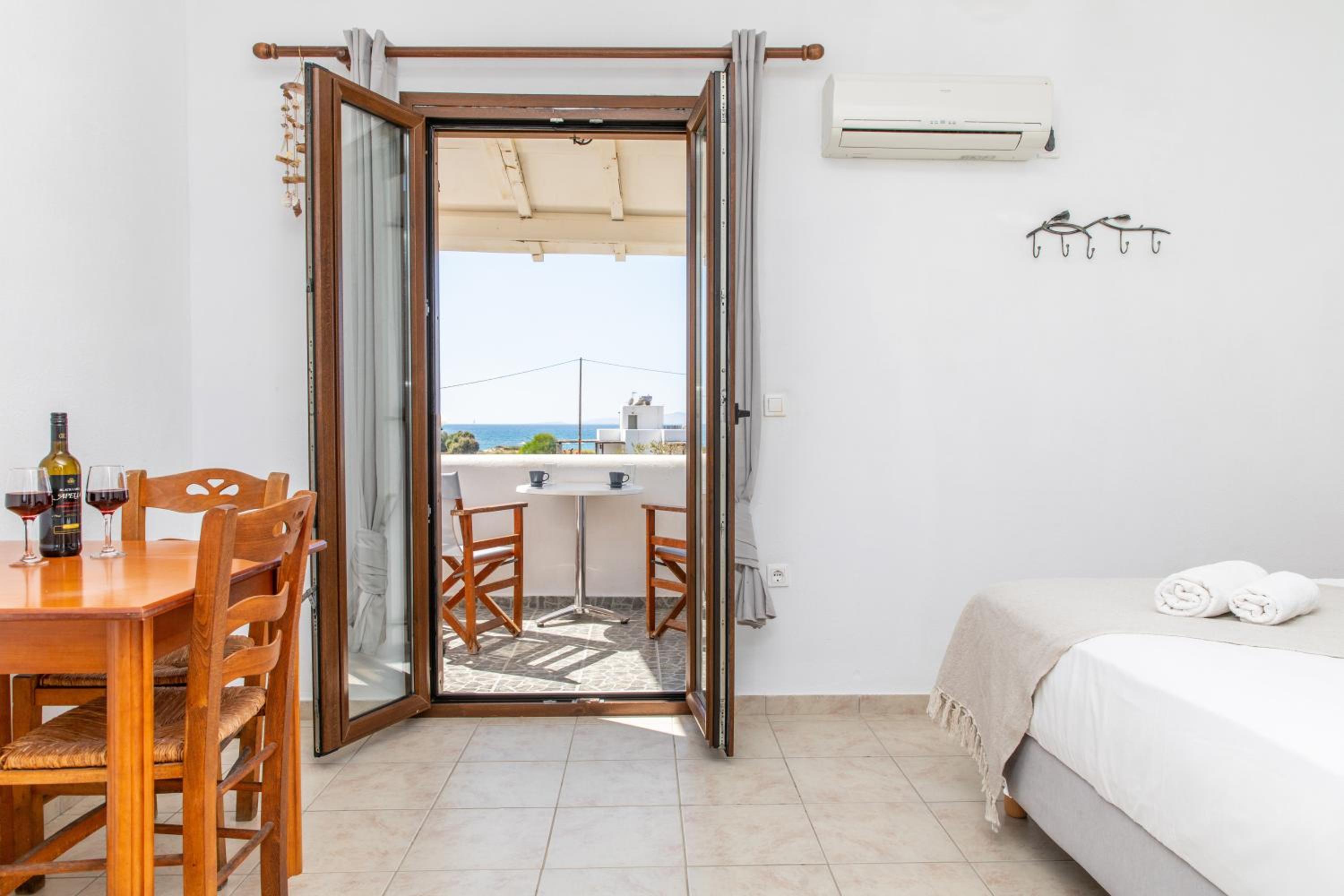 Studio Tolakis