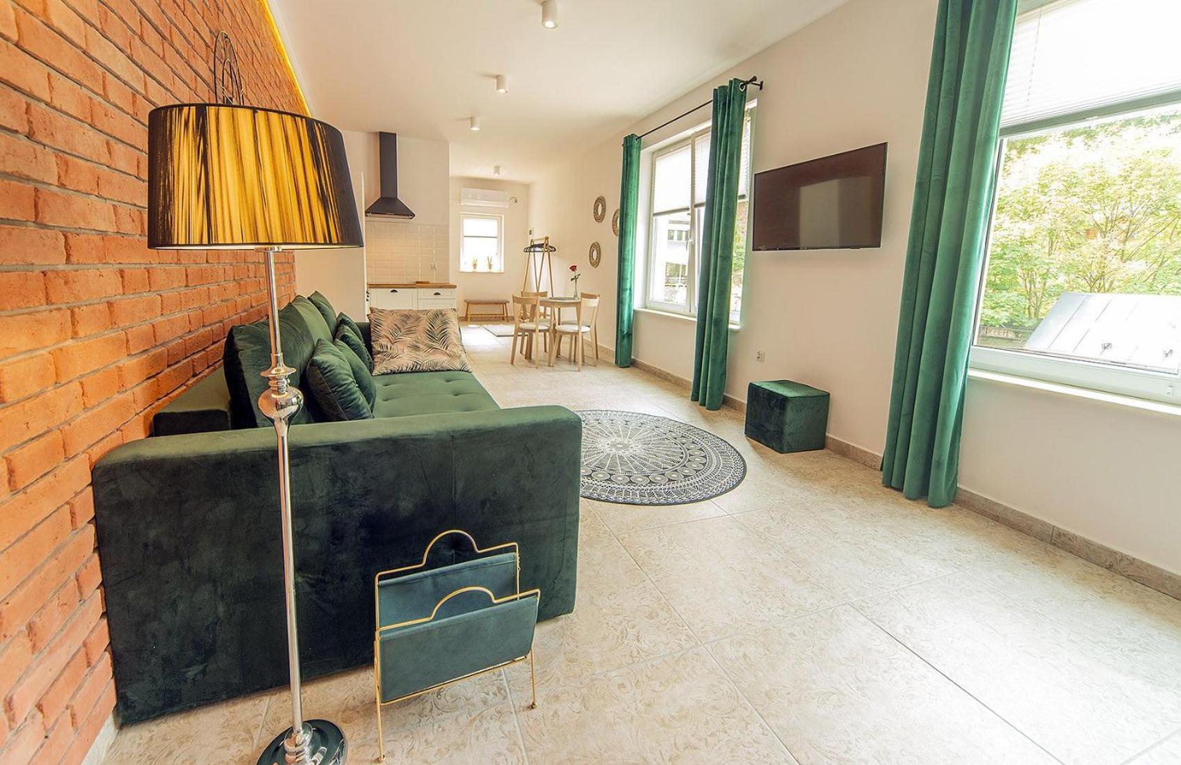 Apart-Invest Apartament Glamoure view 4