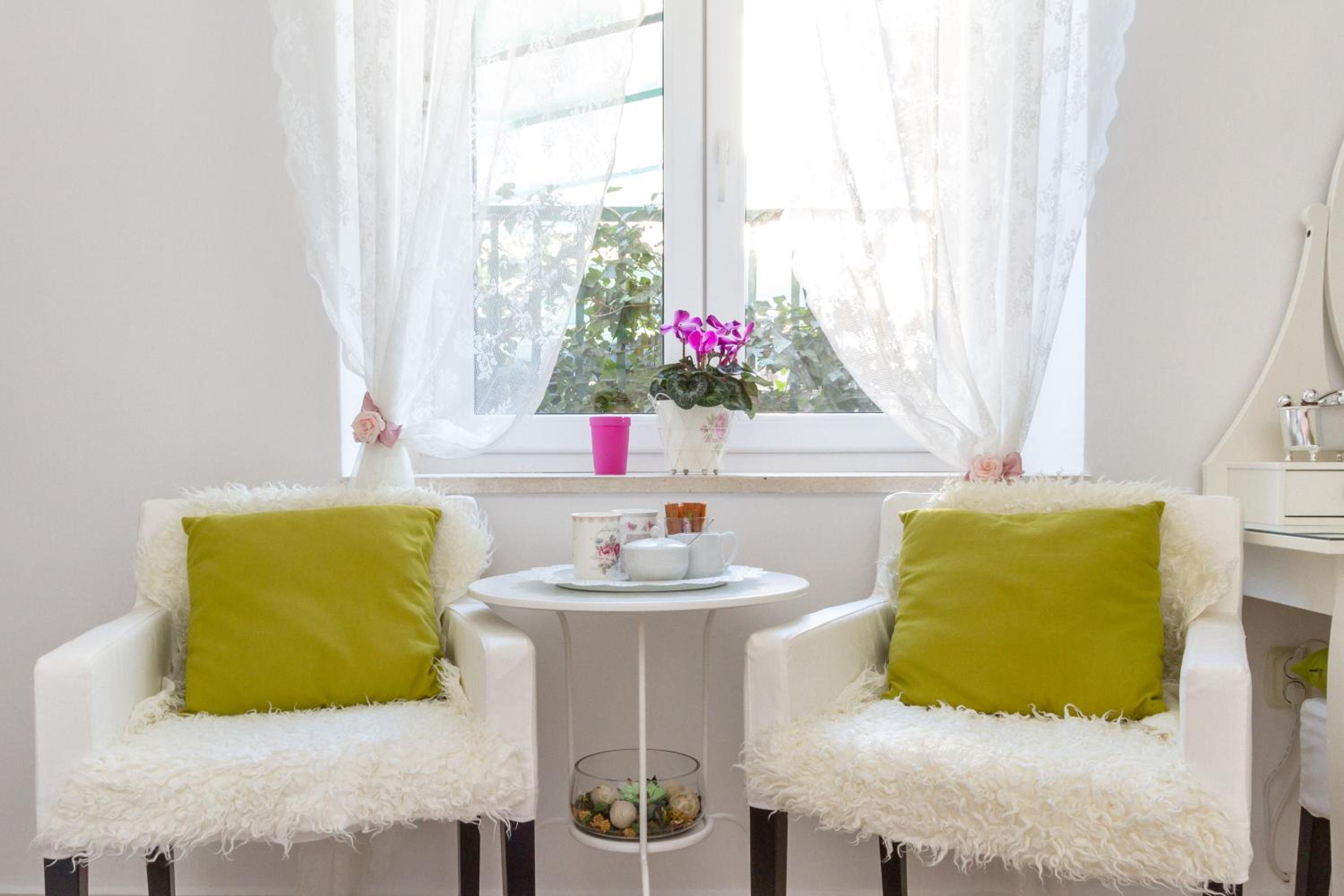 For All Seasons Apartment view 4