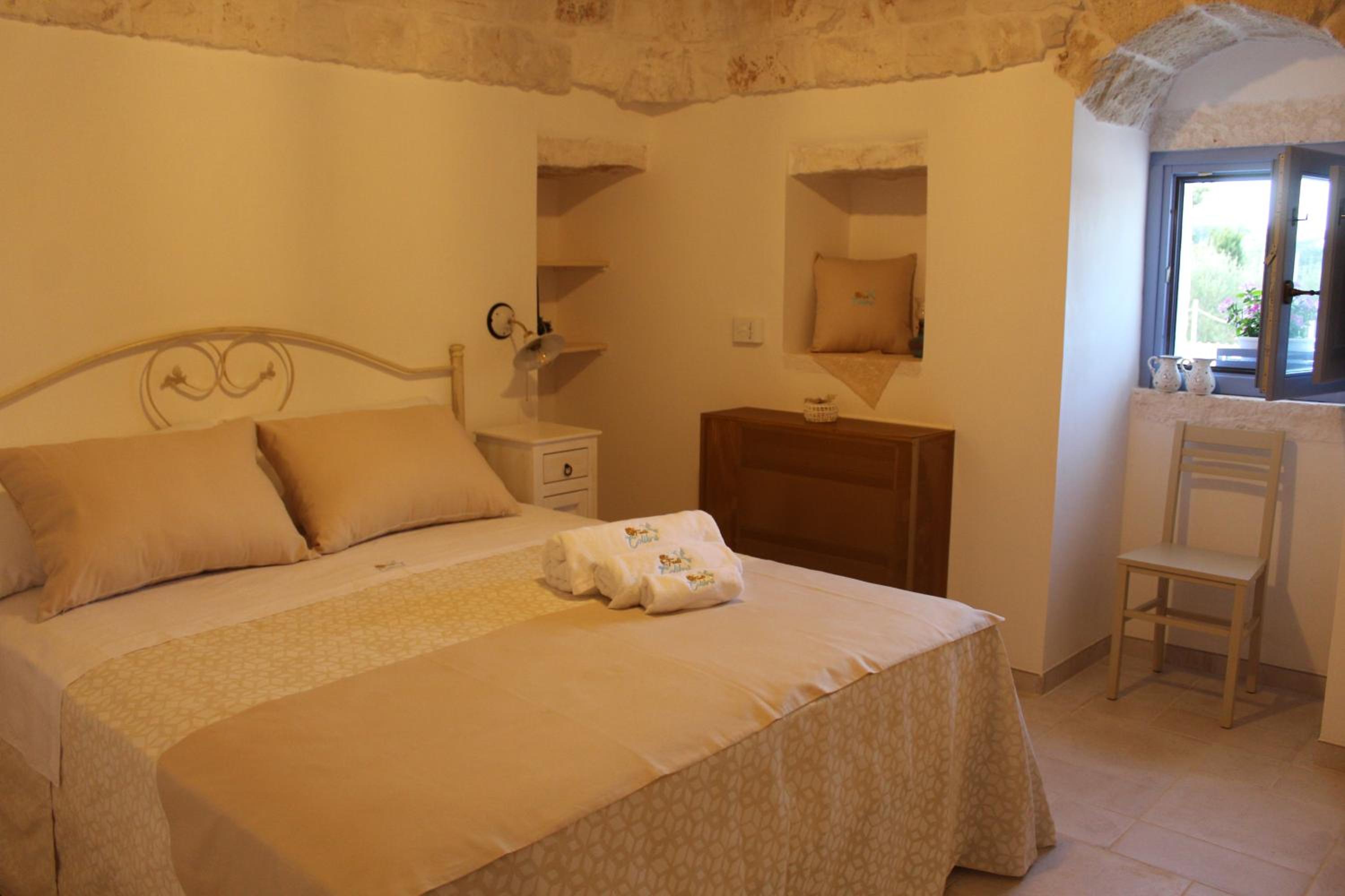TRULLI COLIBRI'