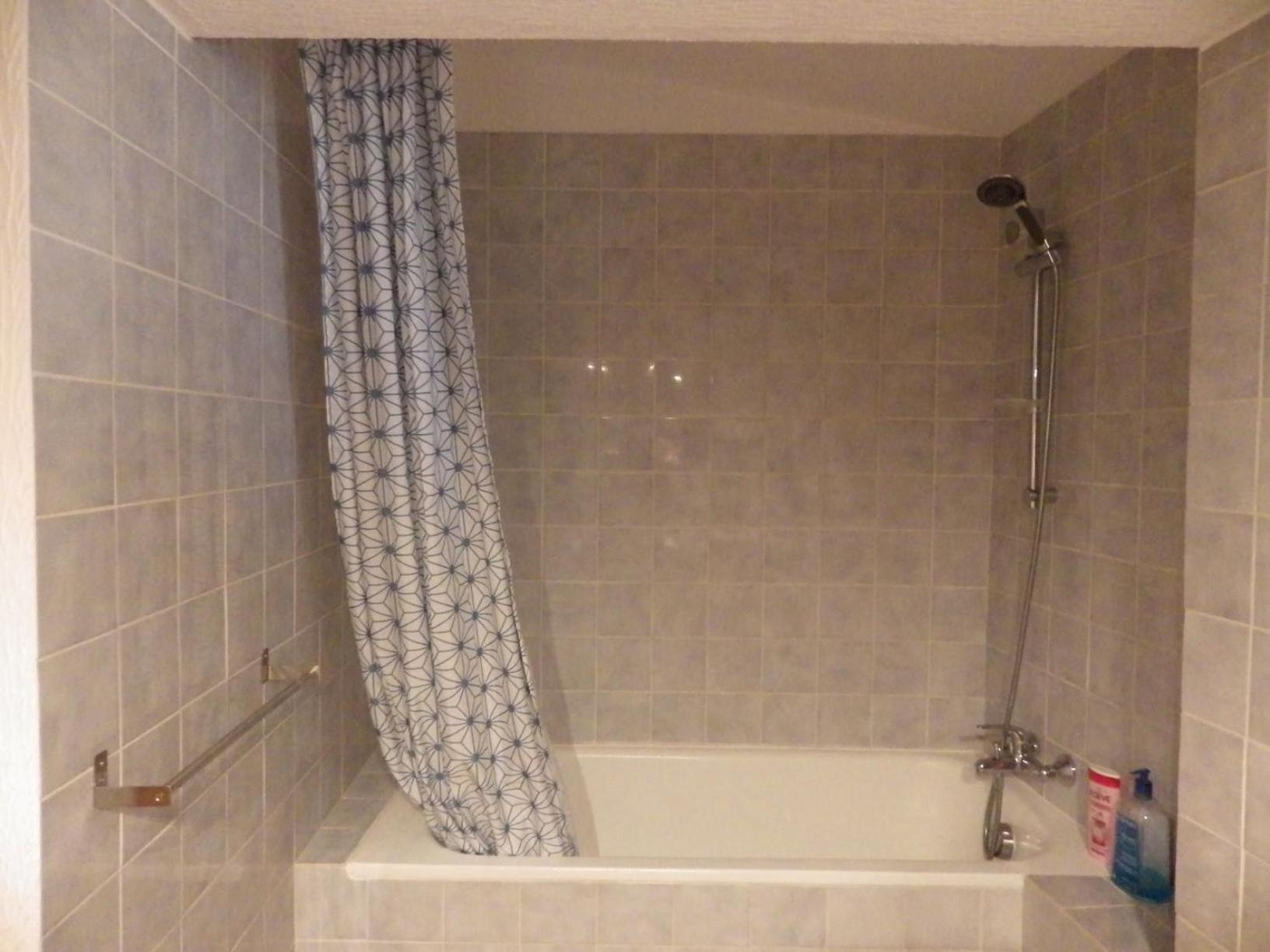 Photo 42