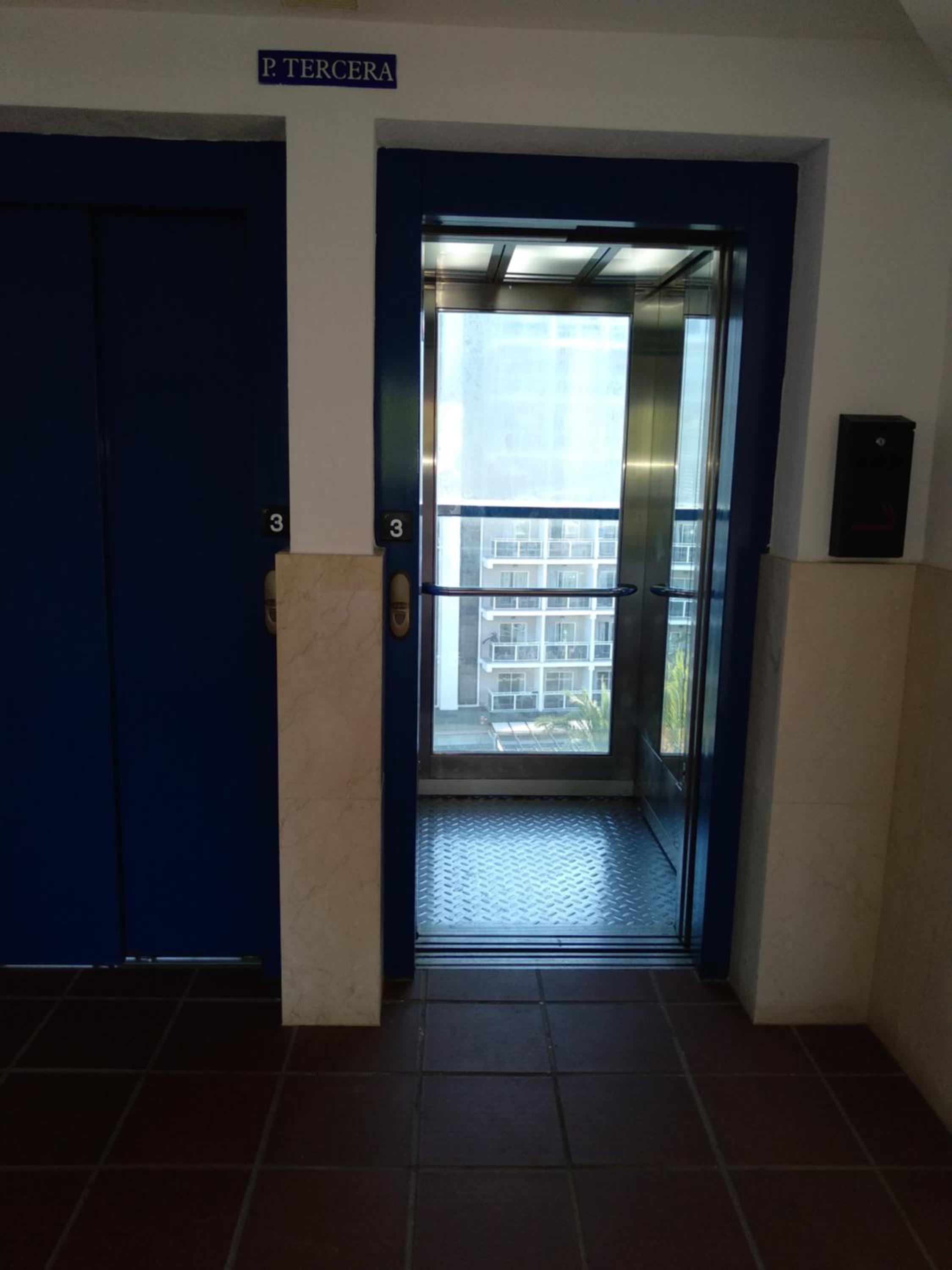 Apartamentos Ana Junto a la playa