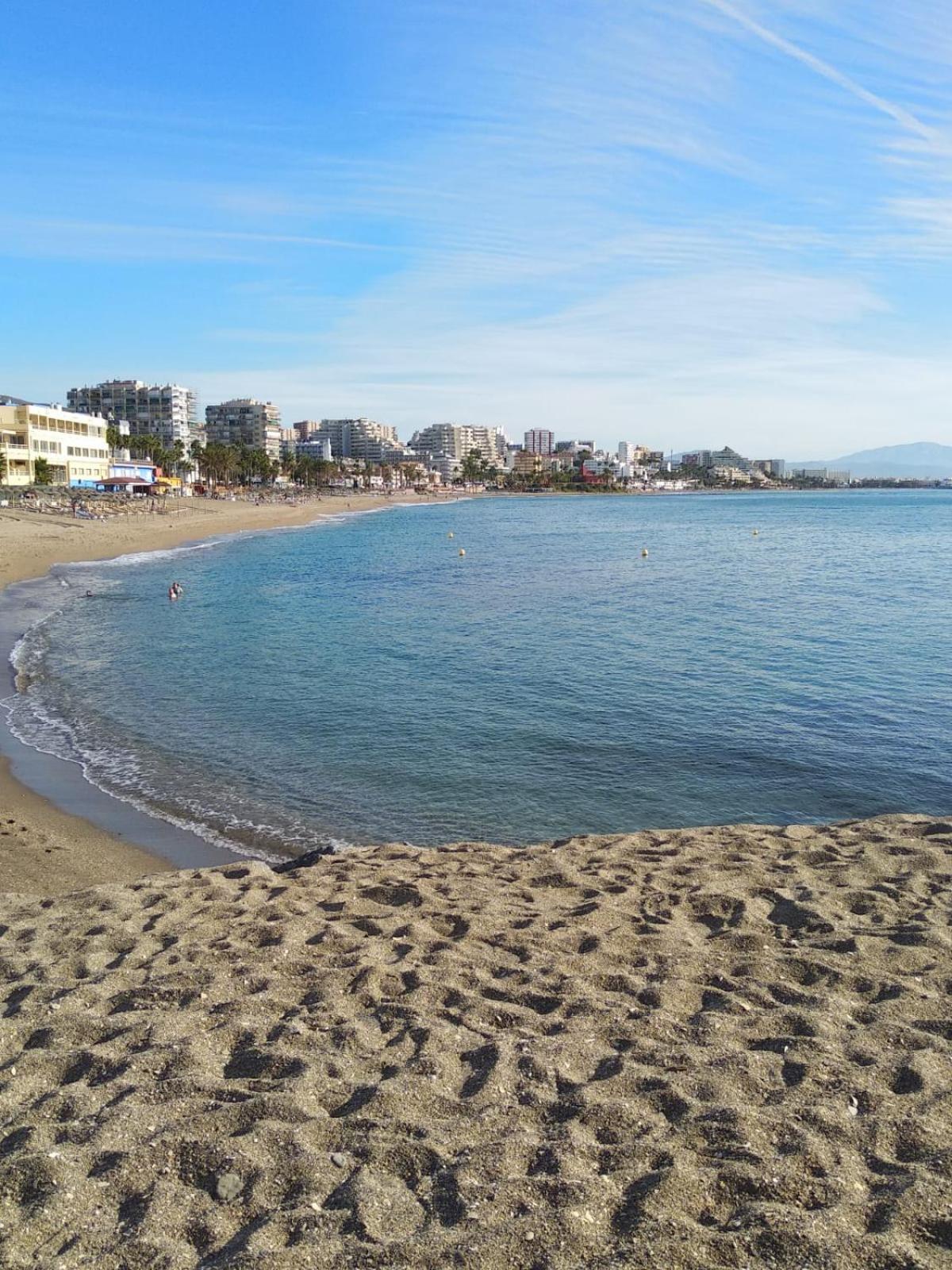 Apartamentos Ana Junto a la playa