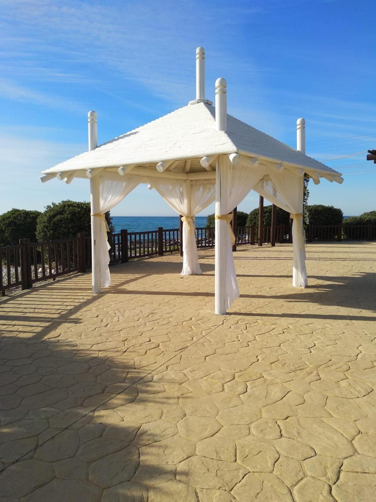 Apartamentos Ana Junto a la playa