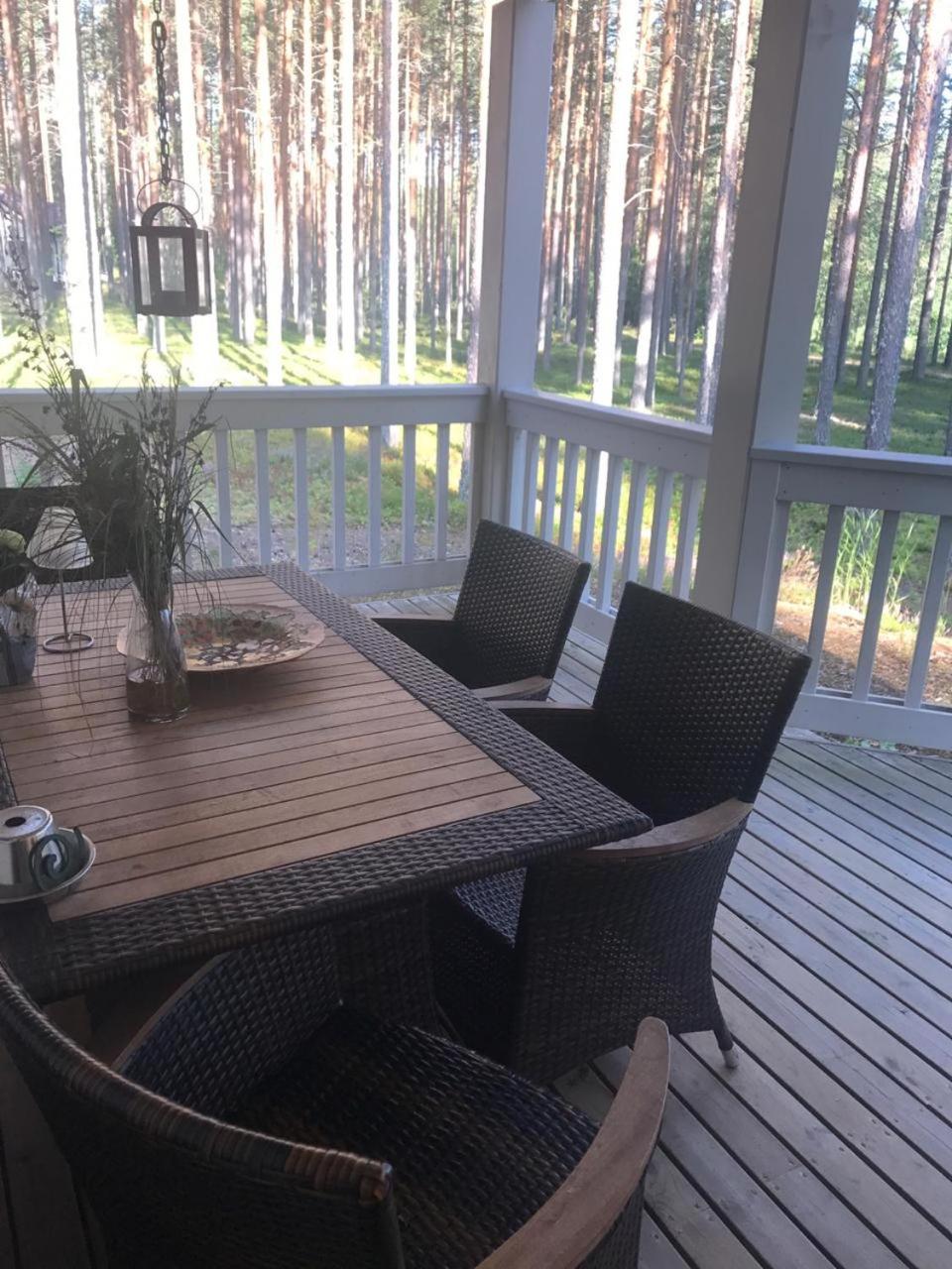 Big Cottage By The Lake view 4