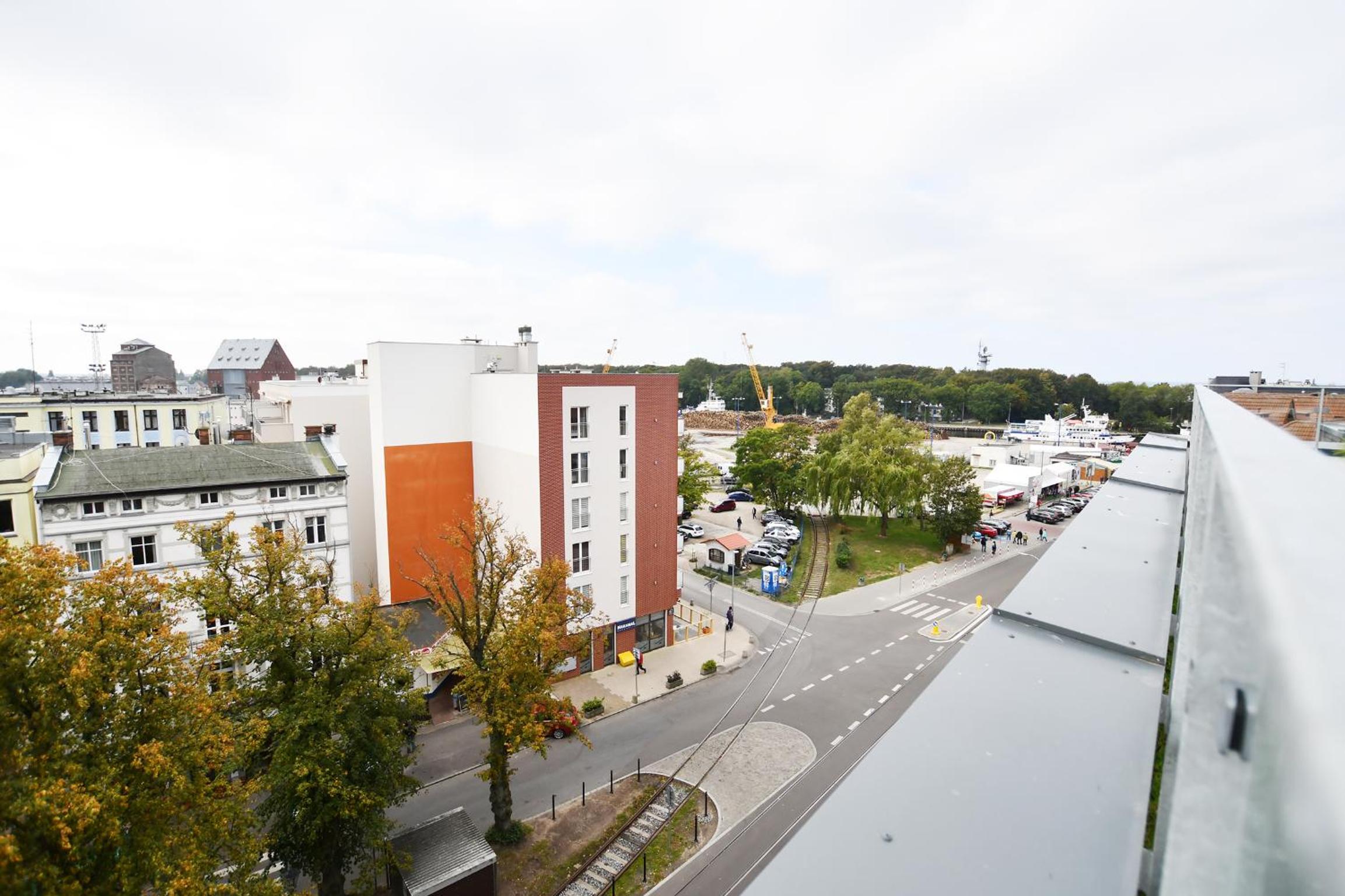 Apartament El Rojo z garażem view 2