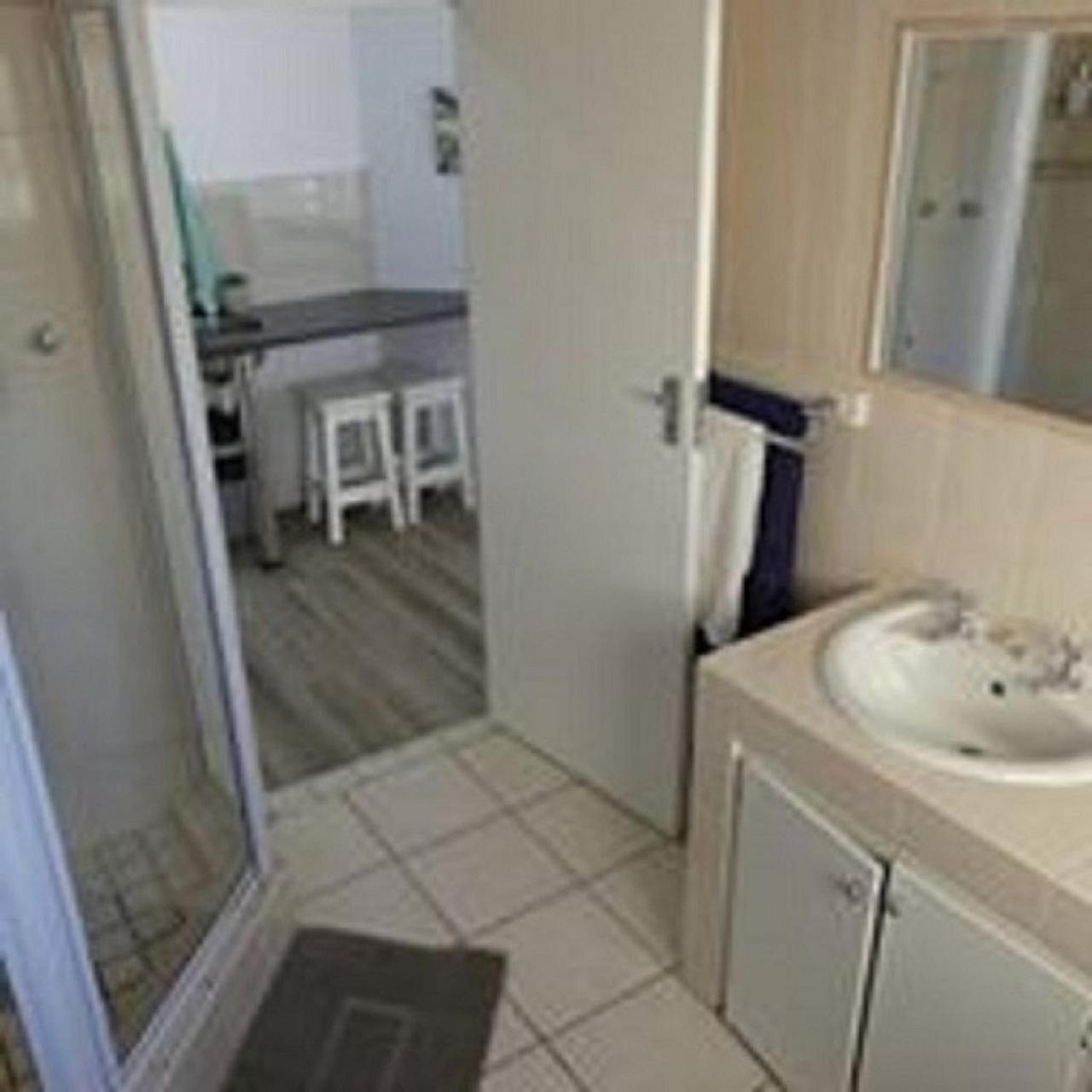 Rose and Ale Self Catering Units view 4