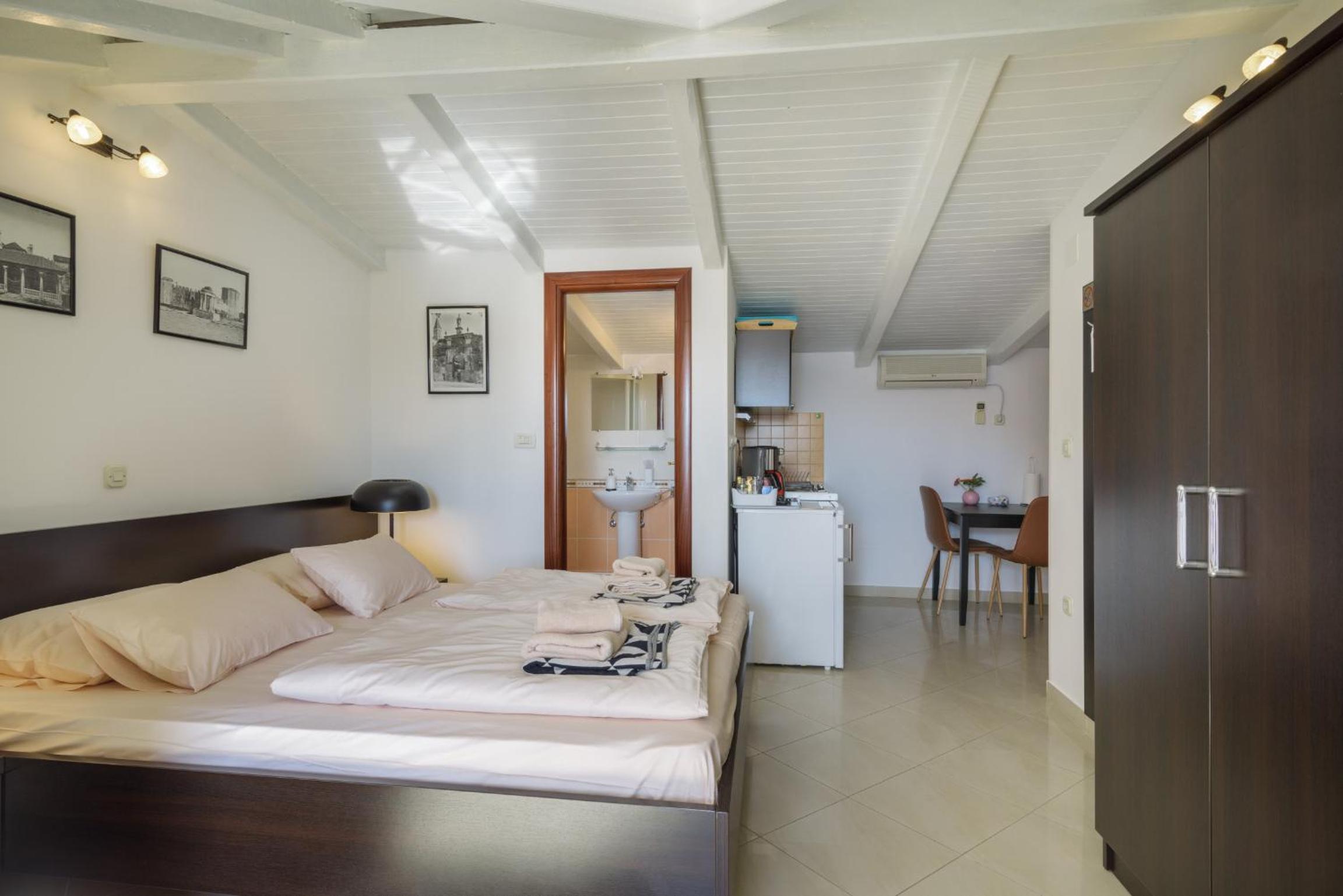Riva Apartment 3