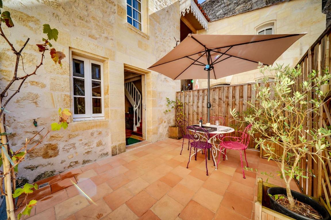Logis Loiseau avec terrasse view 2
