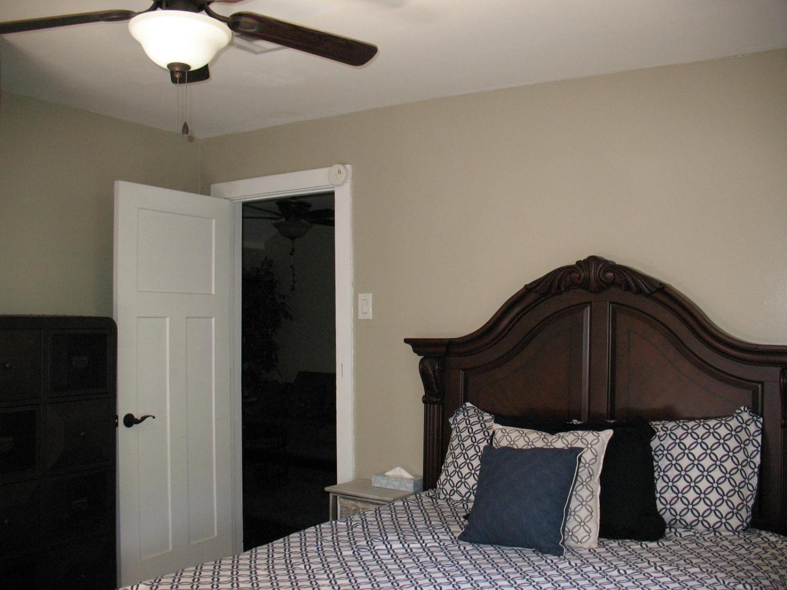 The Cottage at Castle Rock view 4