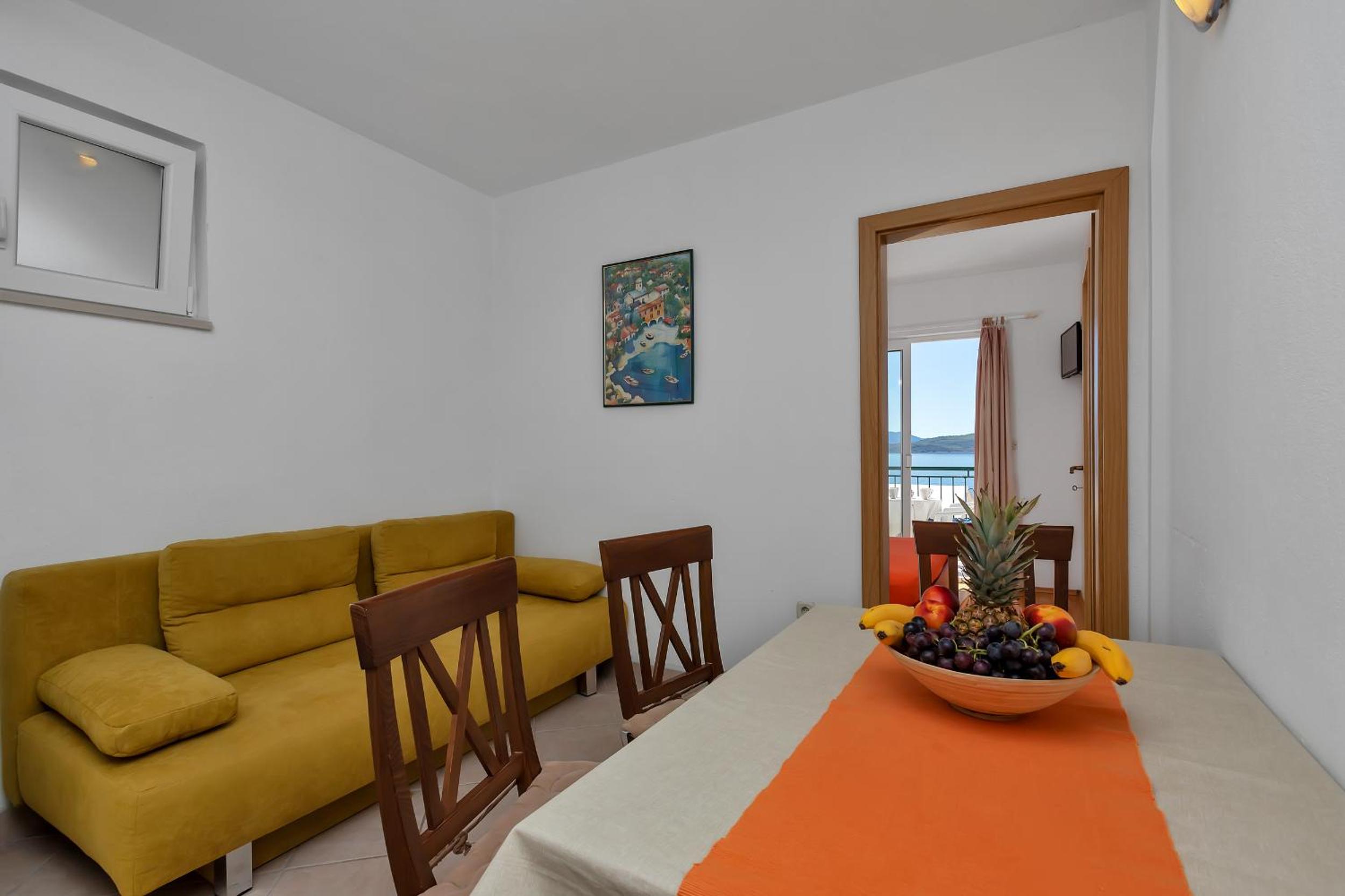Apartments Ferdo