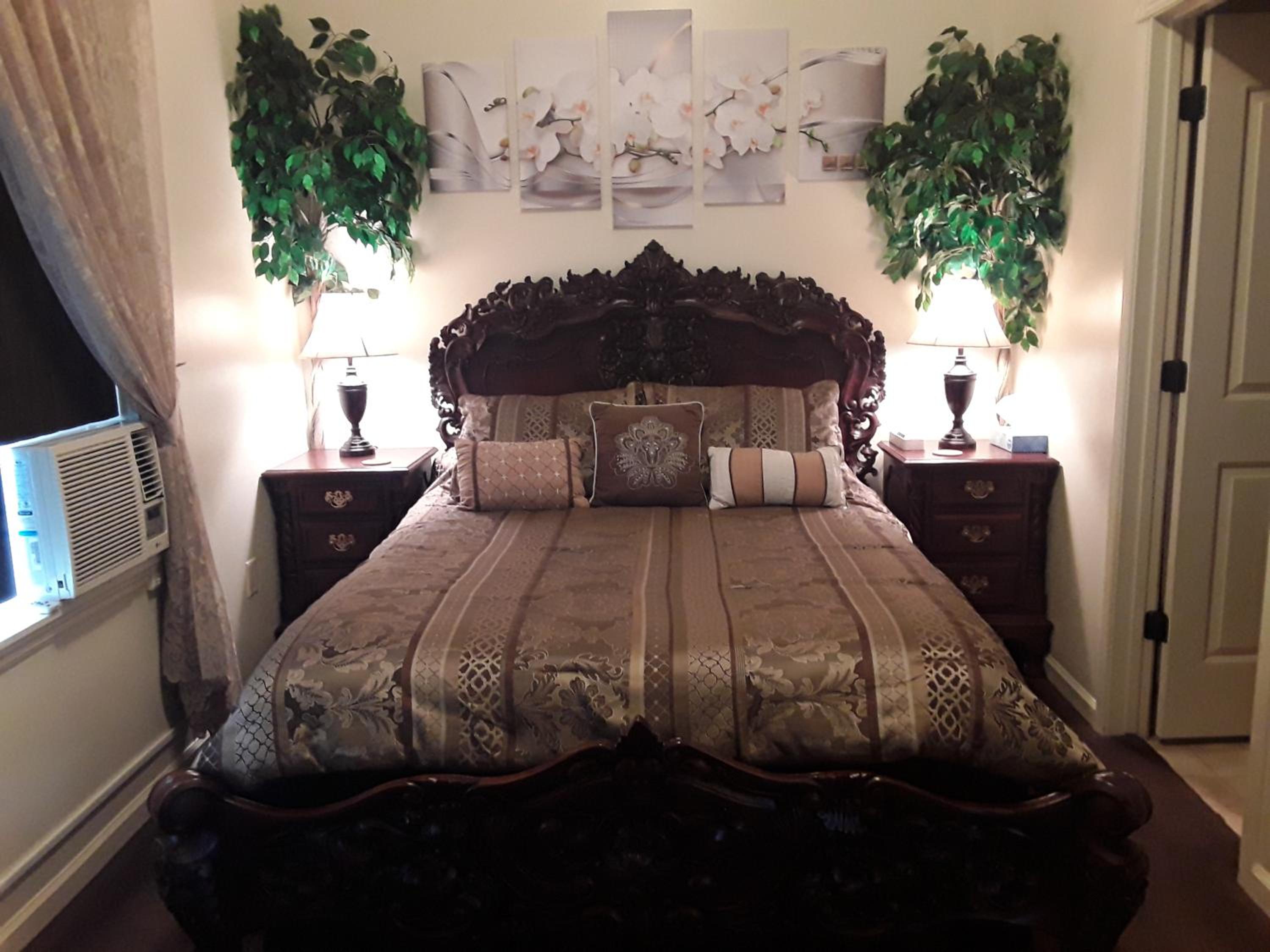 Lions Gate Manor