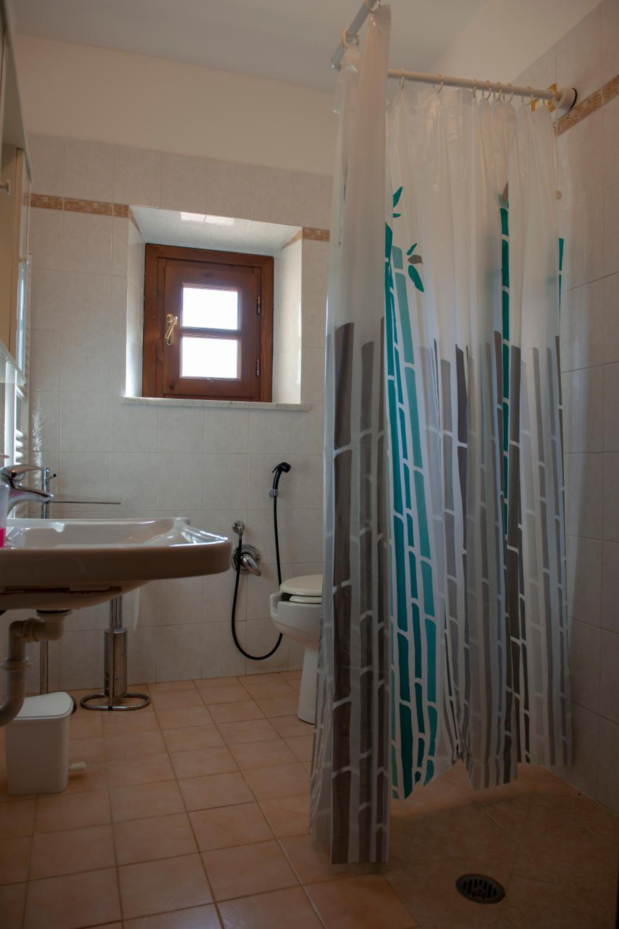 Photo 24