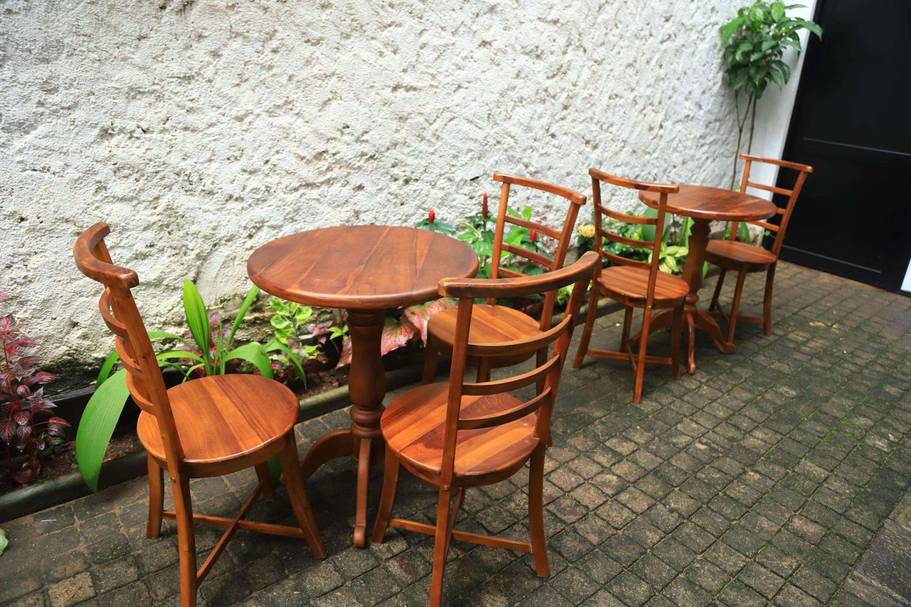 TricycleBnB & Cafe
