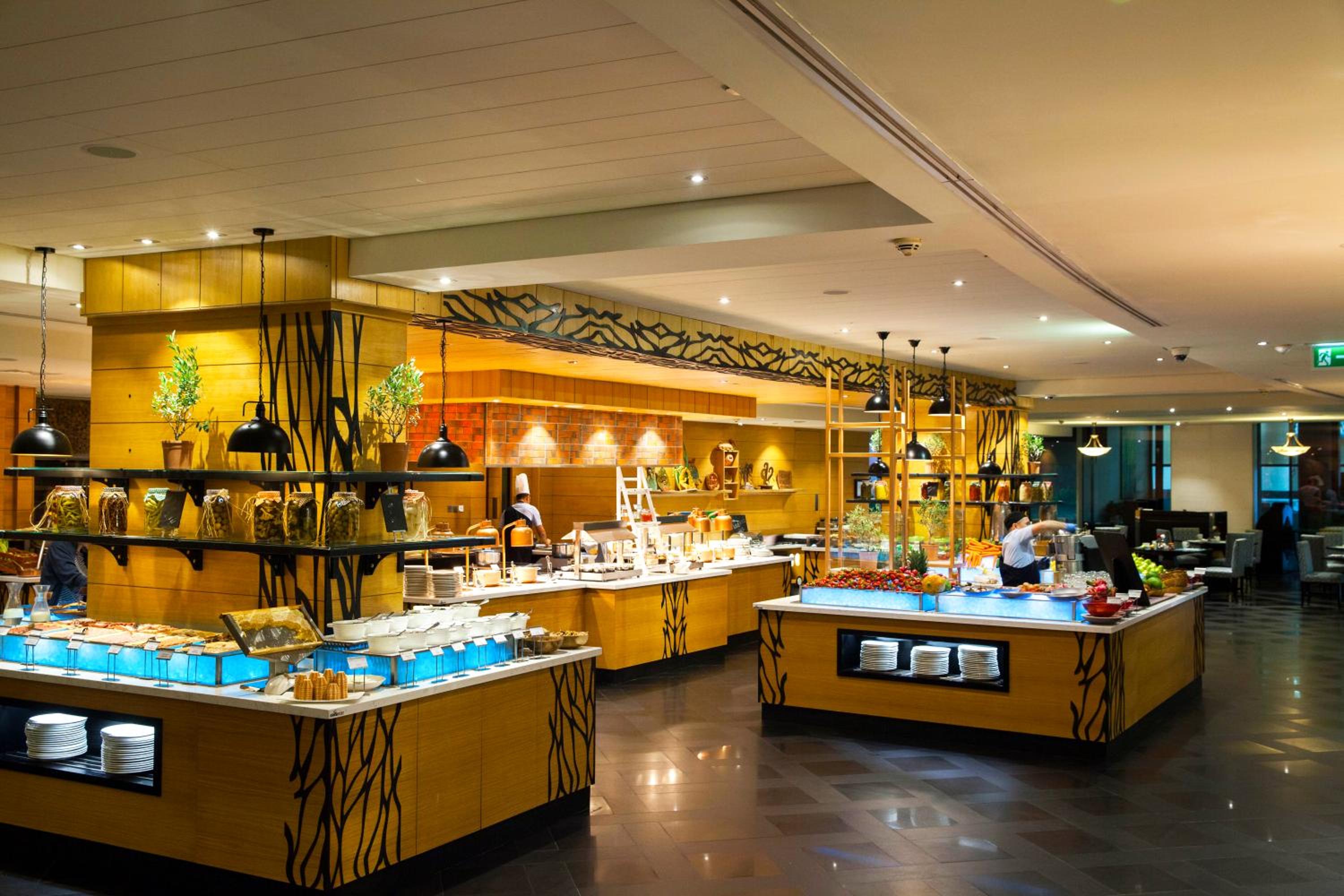 Rixos The Palm Hotel & Suites – Ultra All Inclusive, Dubai Rixos The Palm Hotel & Suites – Ultra All Inclusive, Dubai