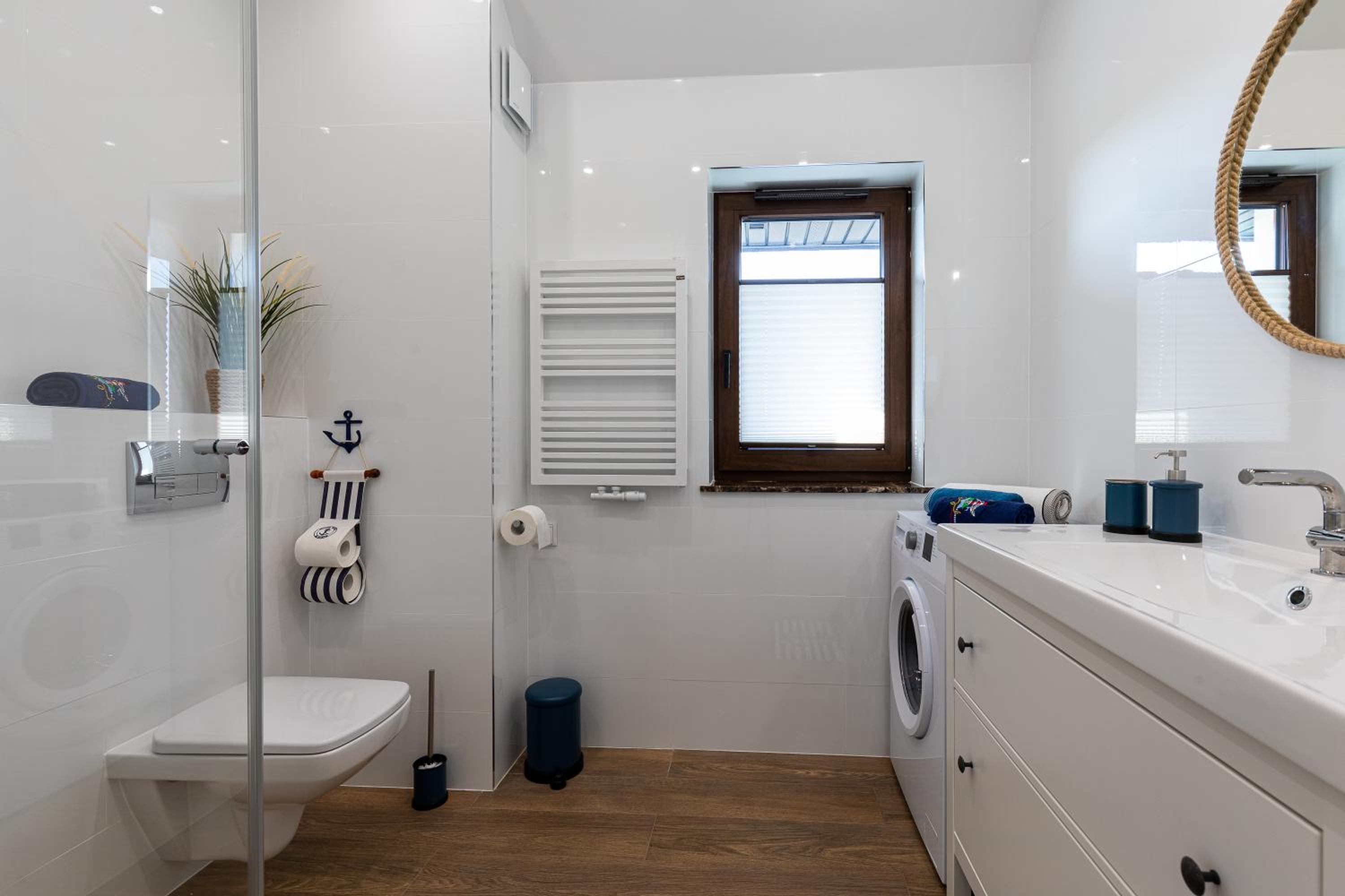 Amare Apartments B2
