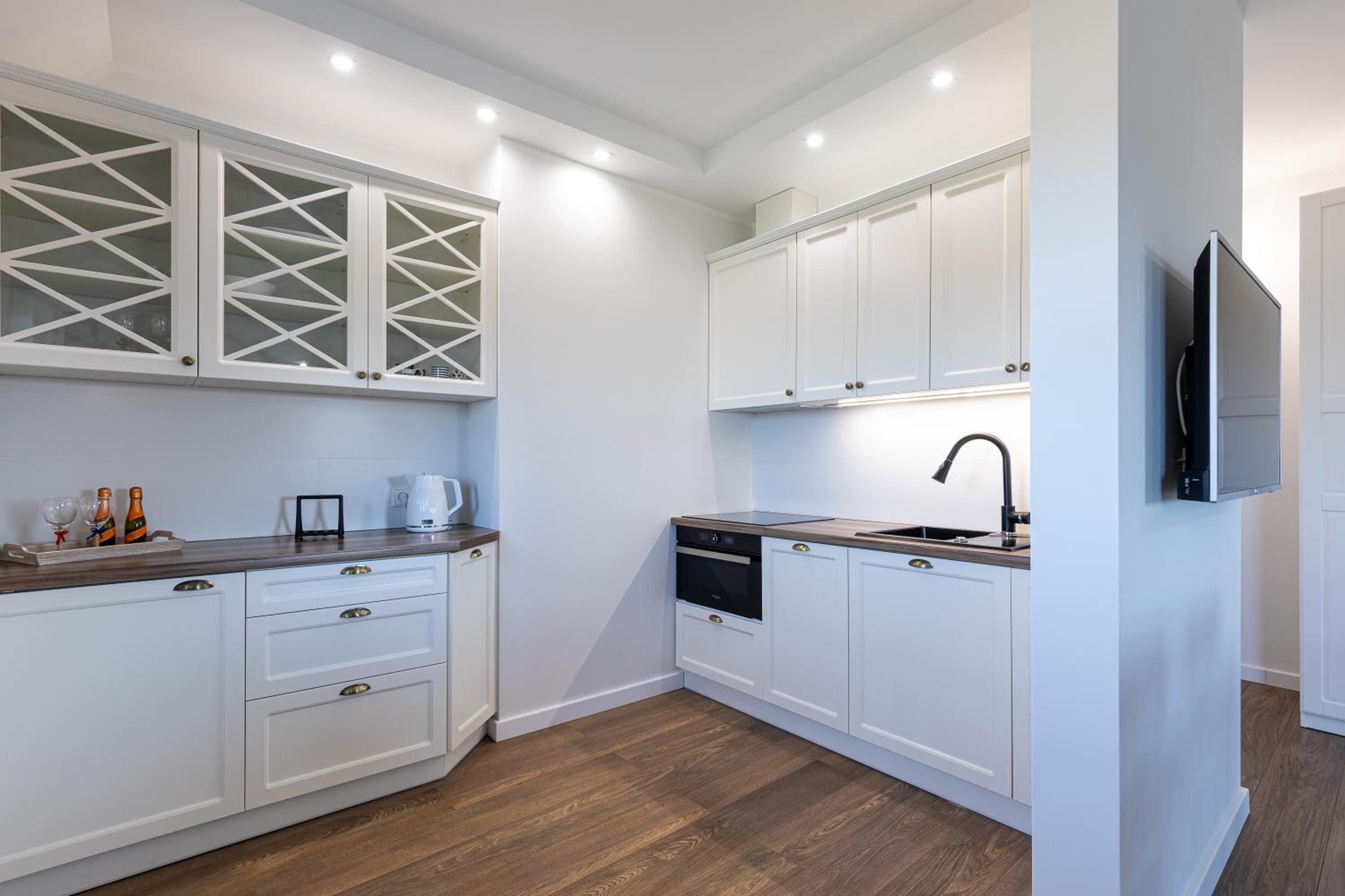 Amare Apartments B2 view 4