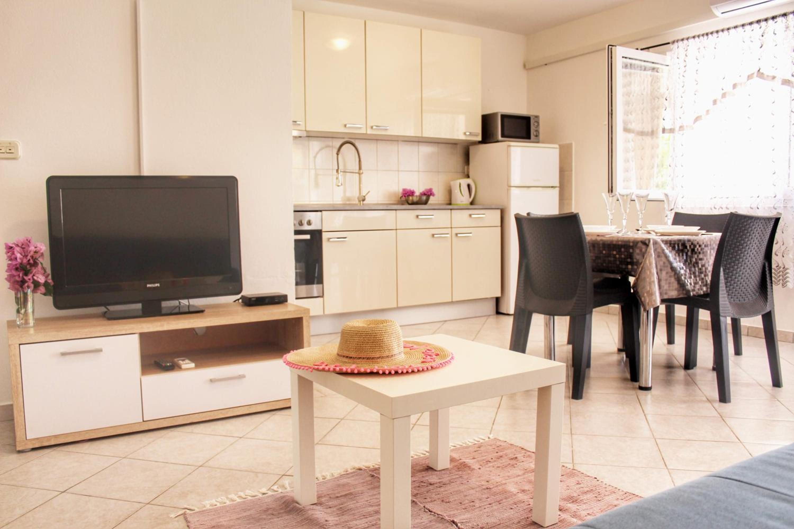 Apartment Marijana view 3