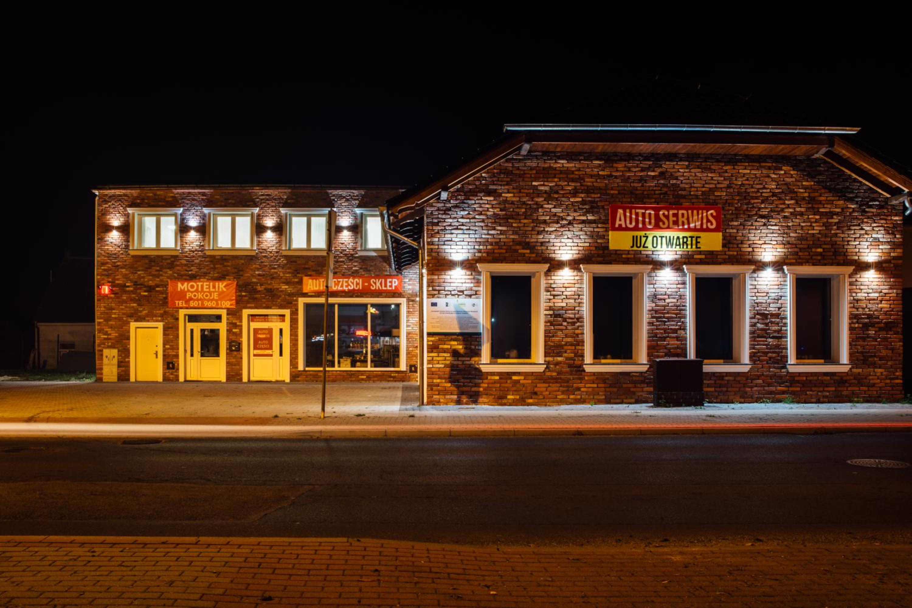 restaurant