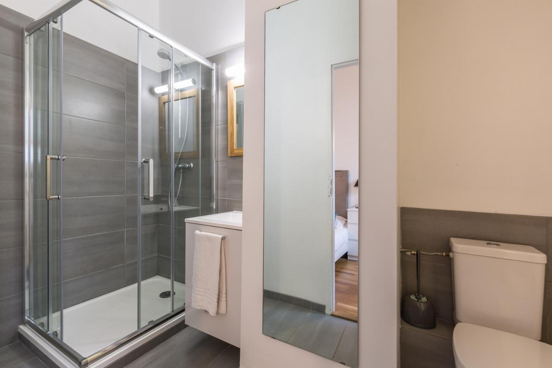 Apartment Iris 4