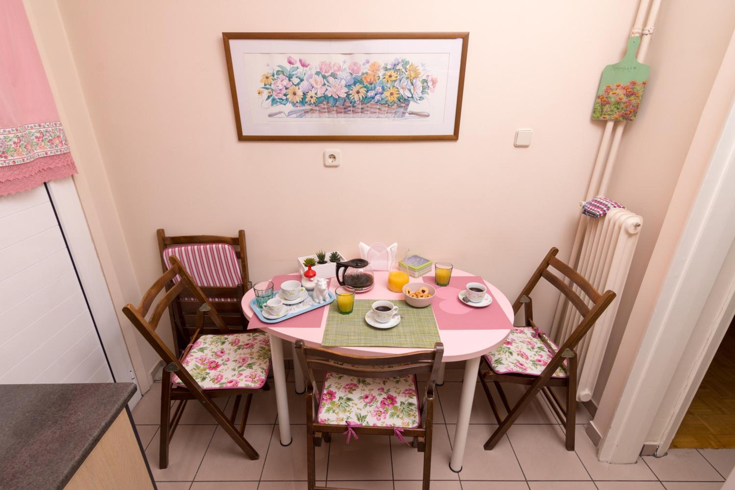 Romantic Apartment near Acropolis