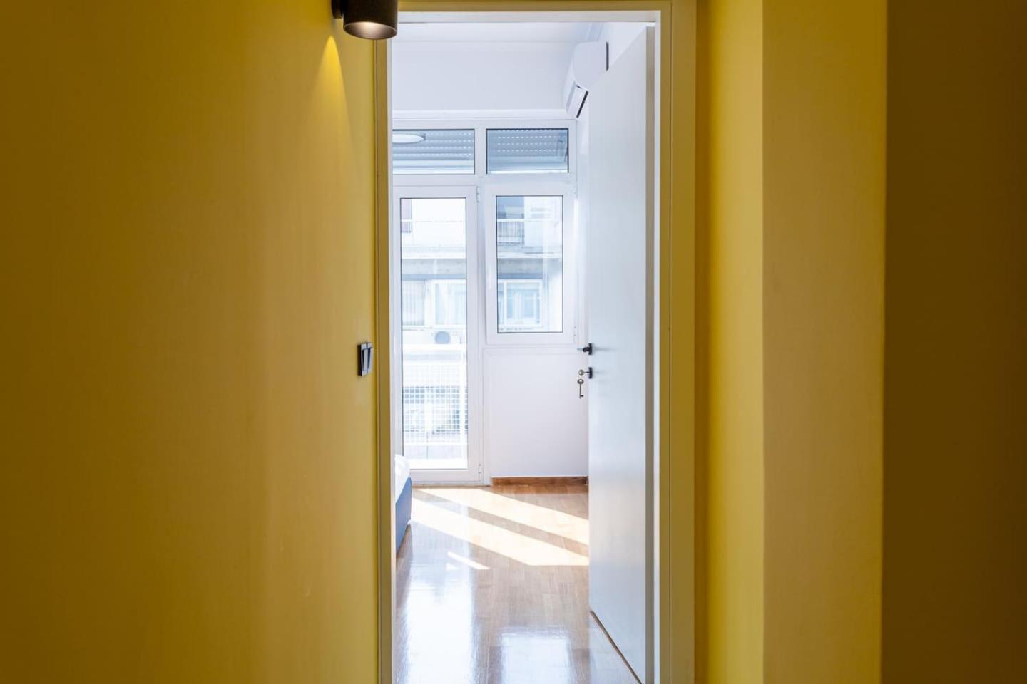 Luxury Penthouse on Akadimias with 2 Bed & 2 Bath