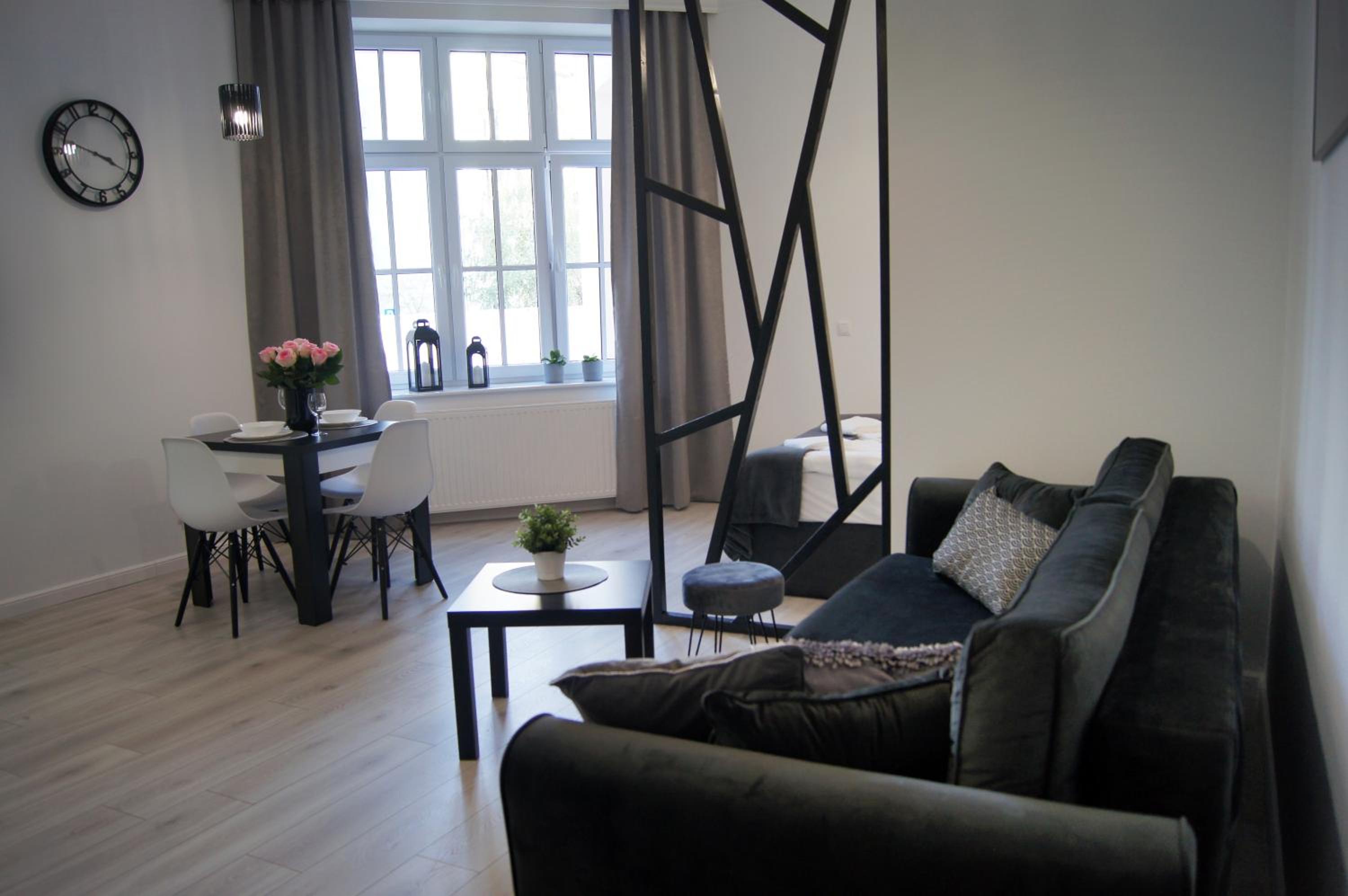Black & White Apartament
