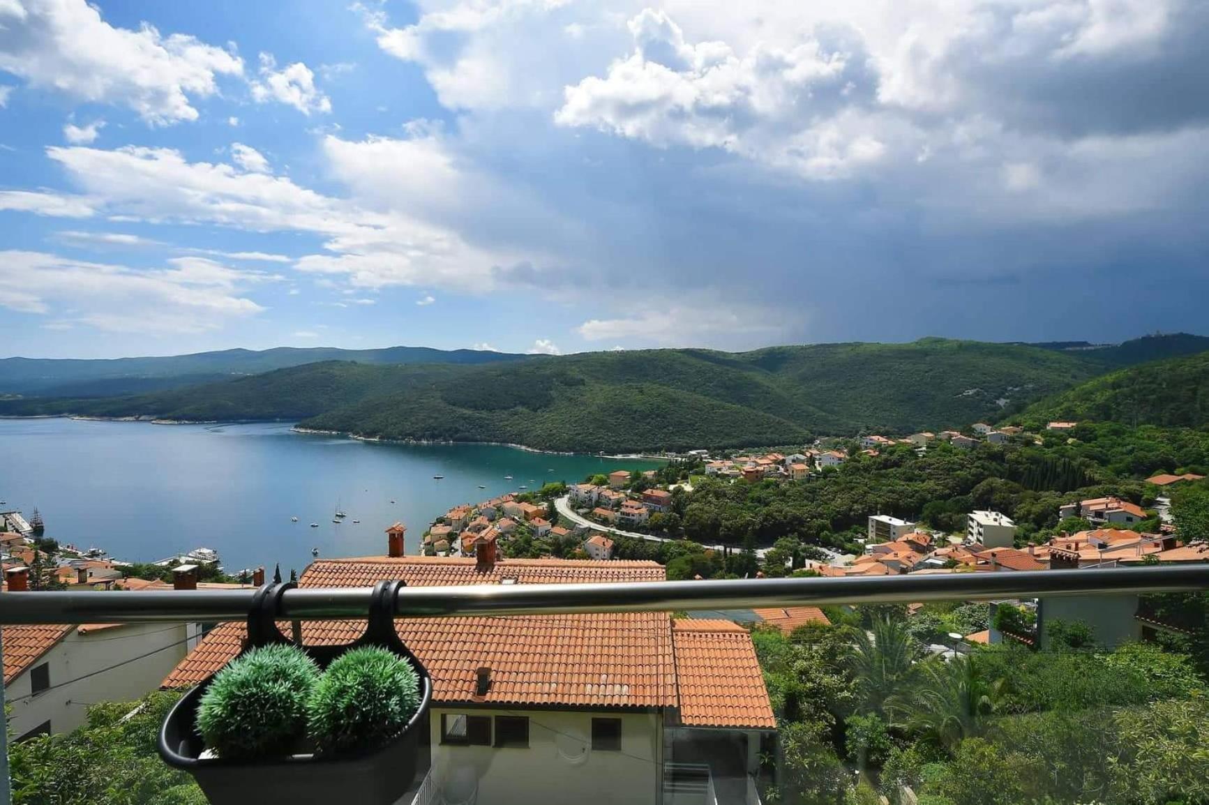 Apartment Vanilla I with beautiful Seaview view 4