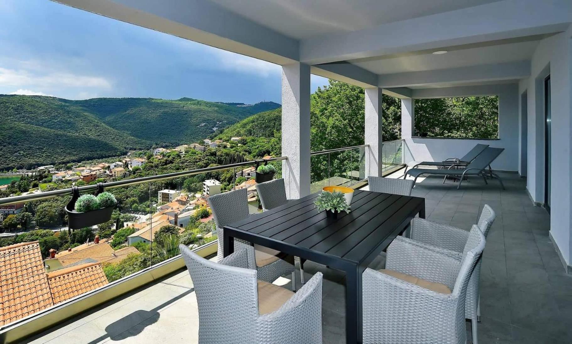 Apartment Vanilla I with beautiful Seaview view 2