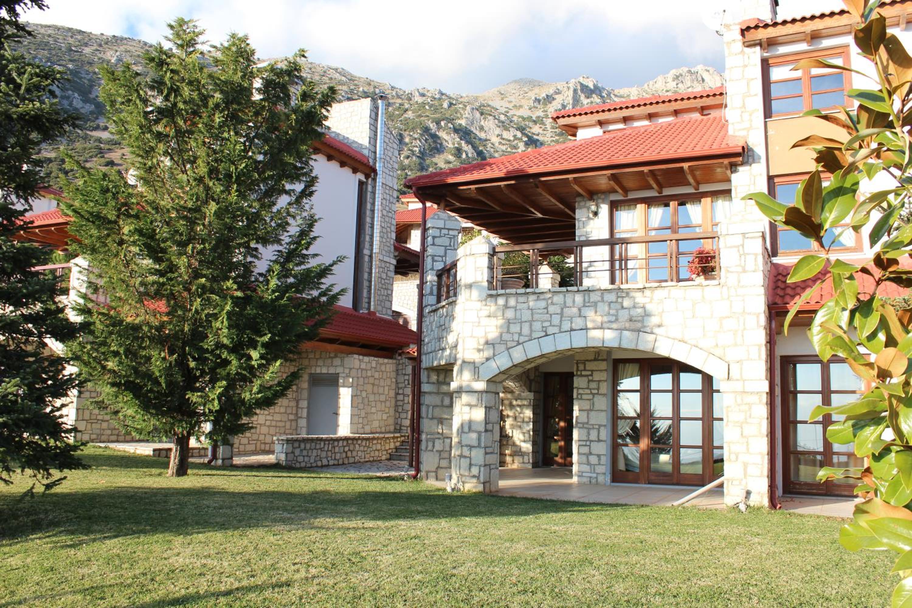 Sky Shades Chalet photo 3