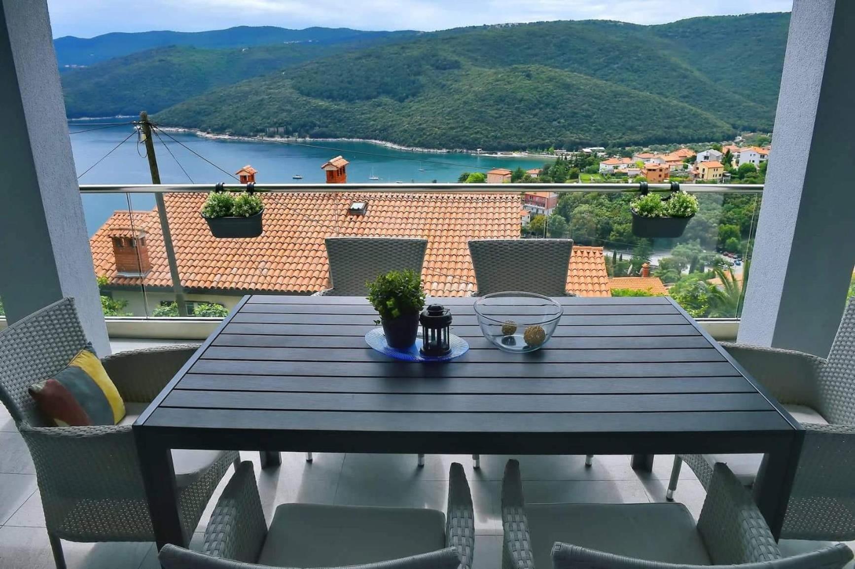 Apartment Vanilla II with beautiful Seaview view 3