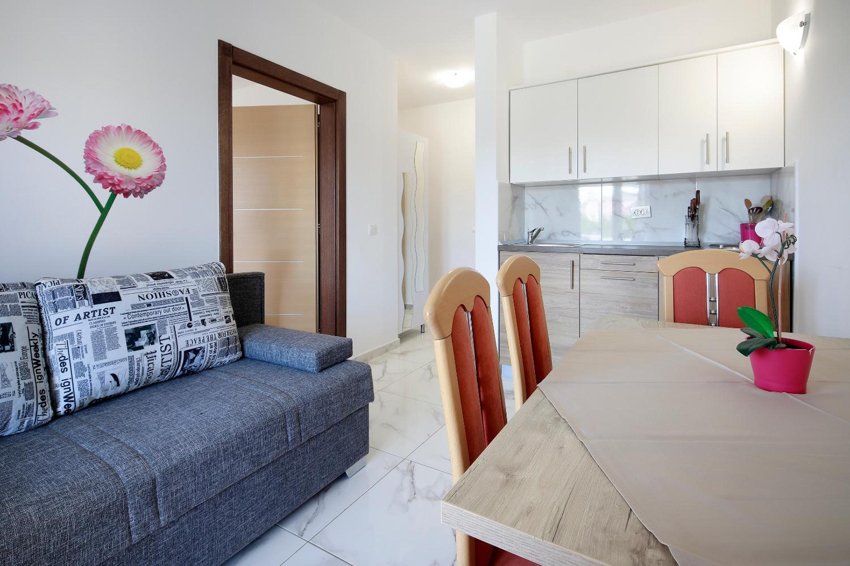 City Pool Apartments Novalja