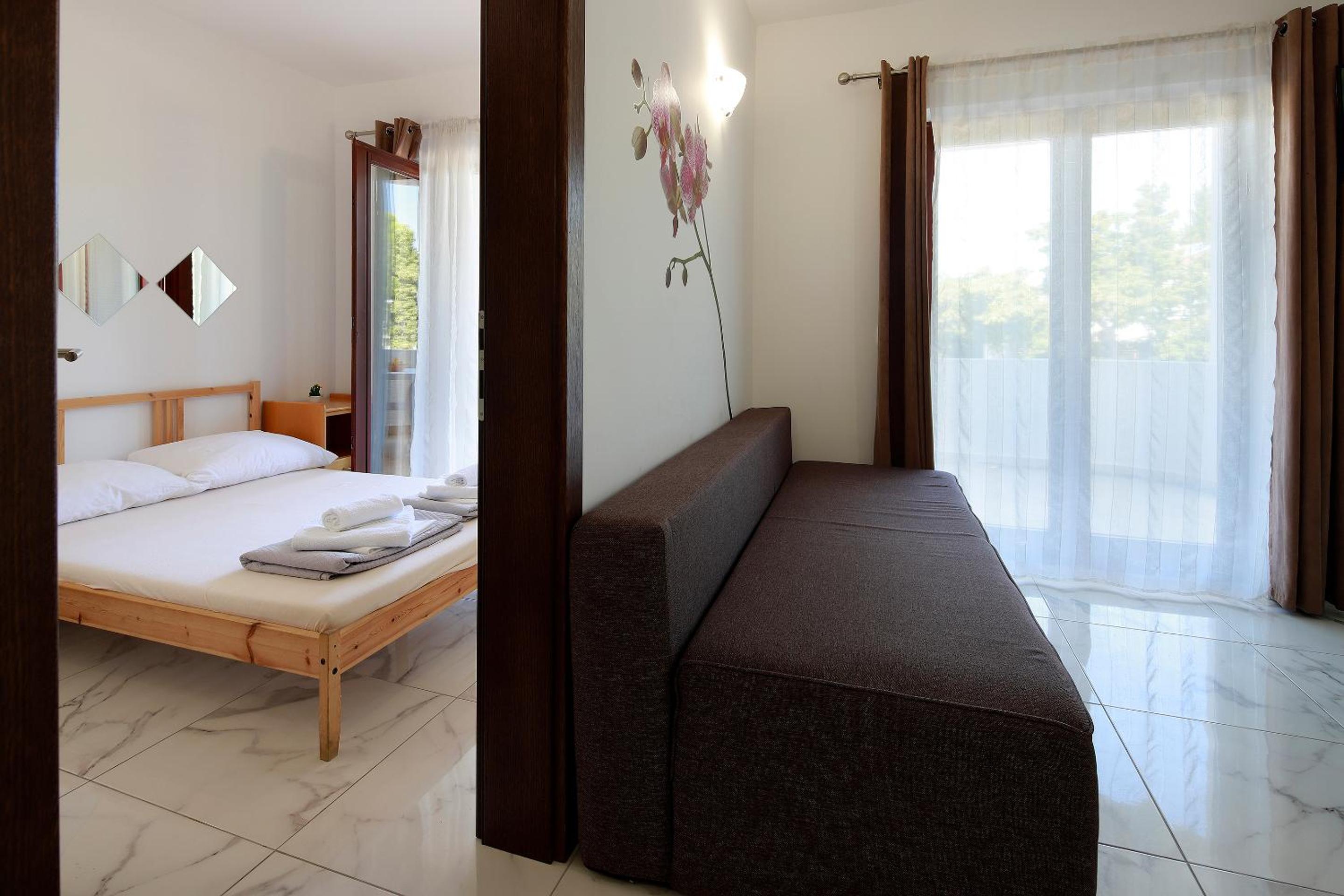City Pool Apartments Novalja