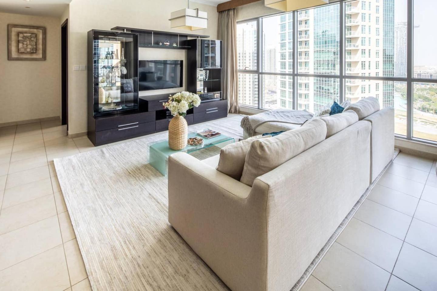 Frank Porter - The Residences