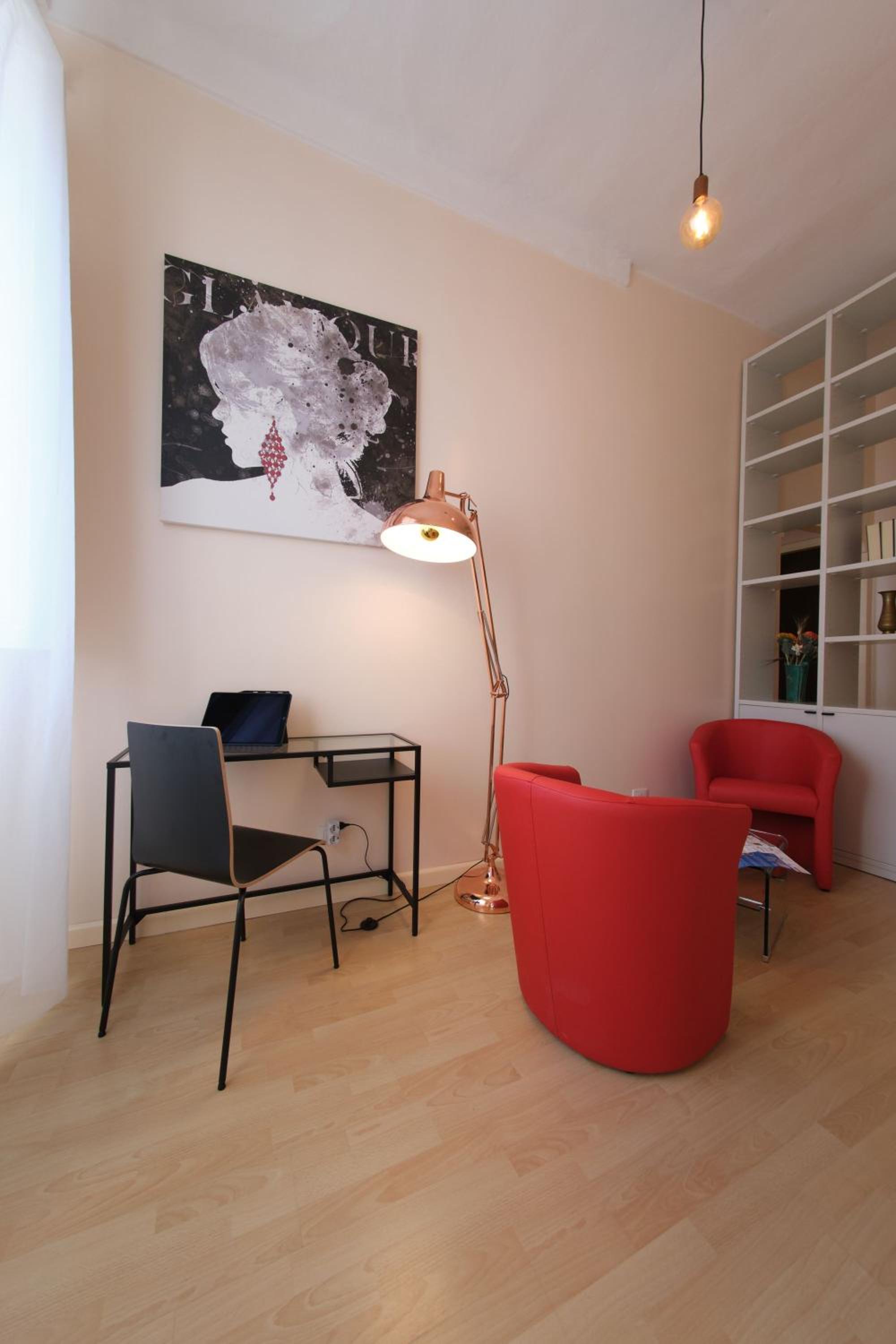 Cagliari Fine Apartments: Al Corso 39 view 4