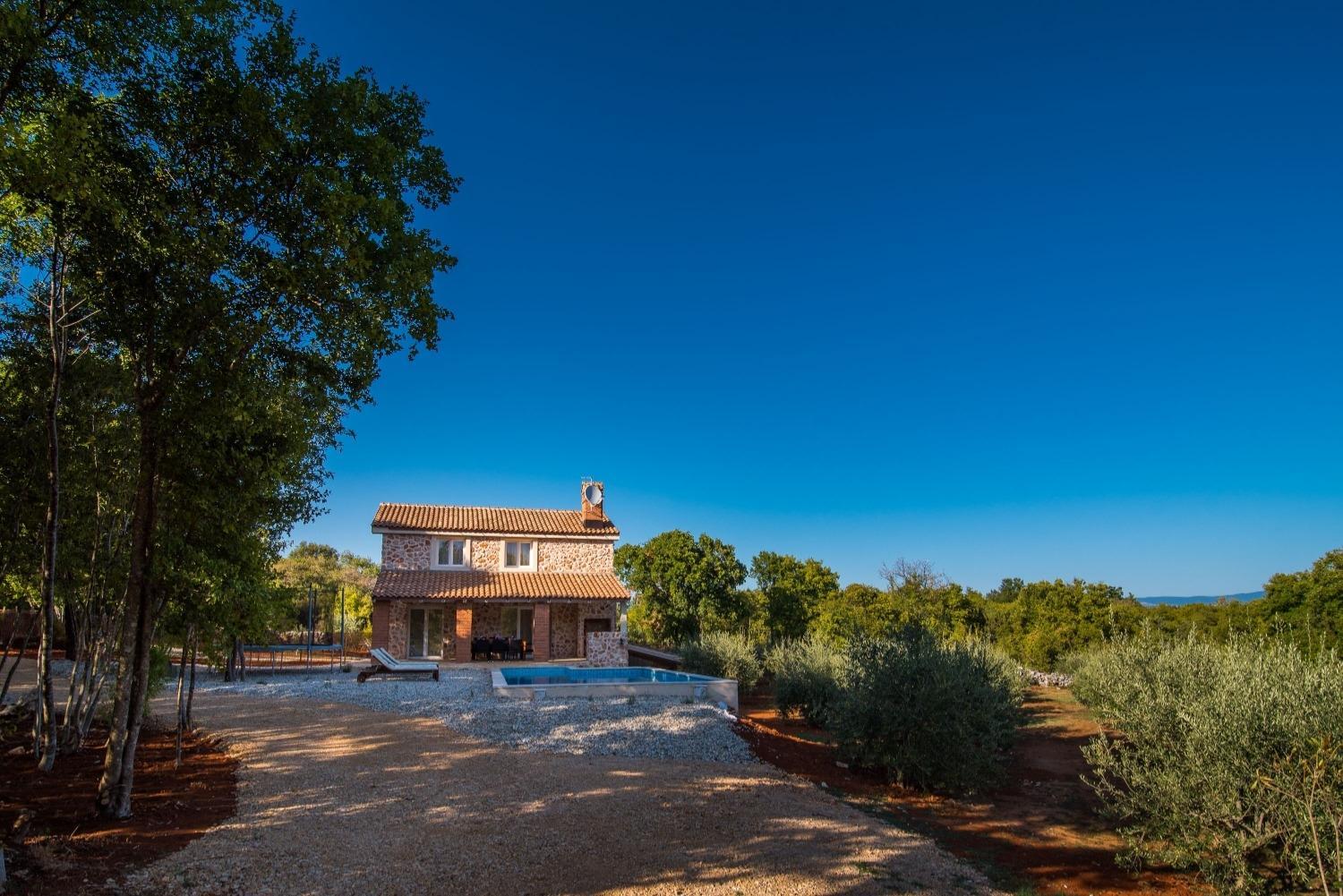 Villa Mari-with pool
