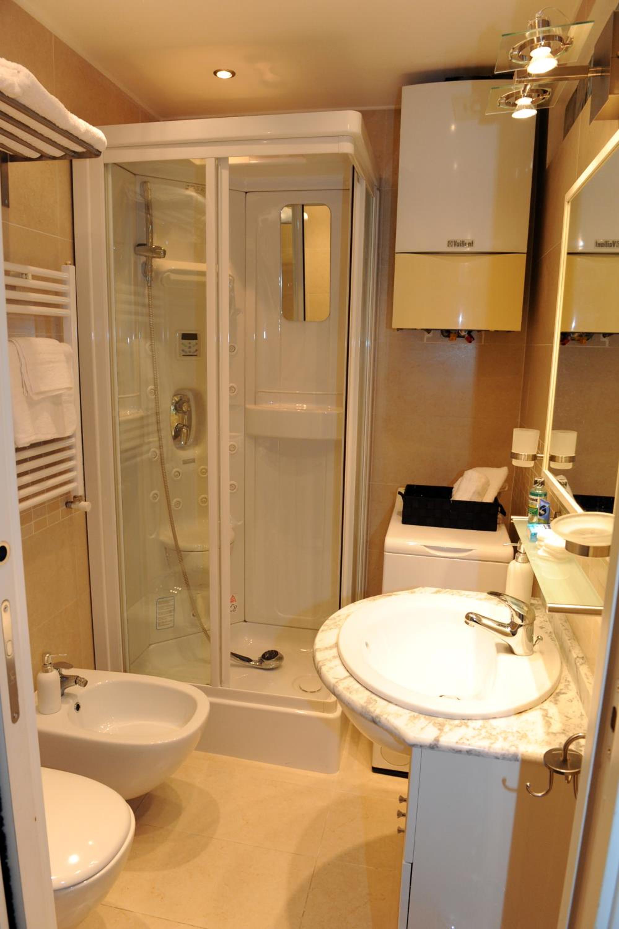 Suite Lungara